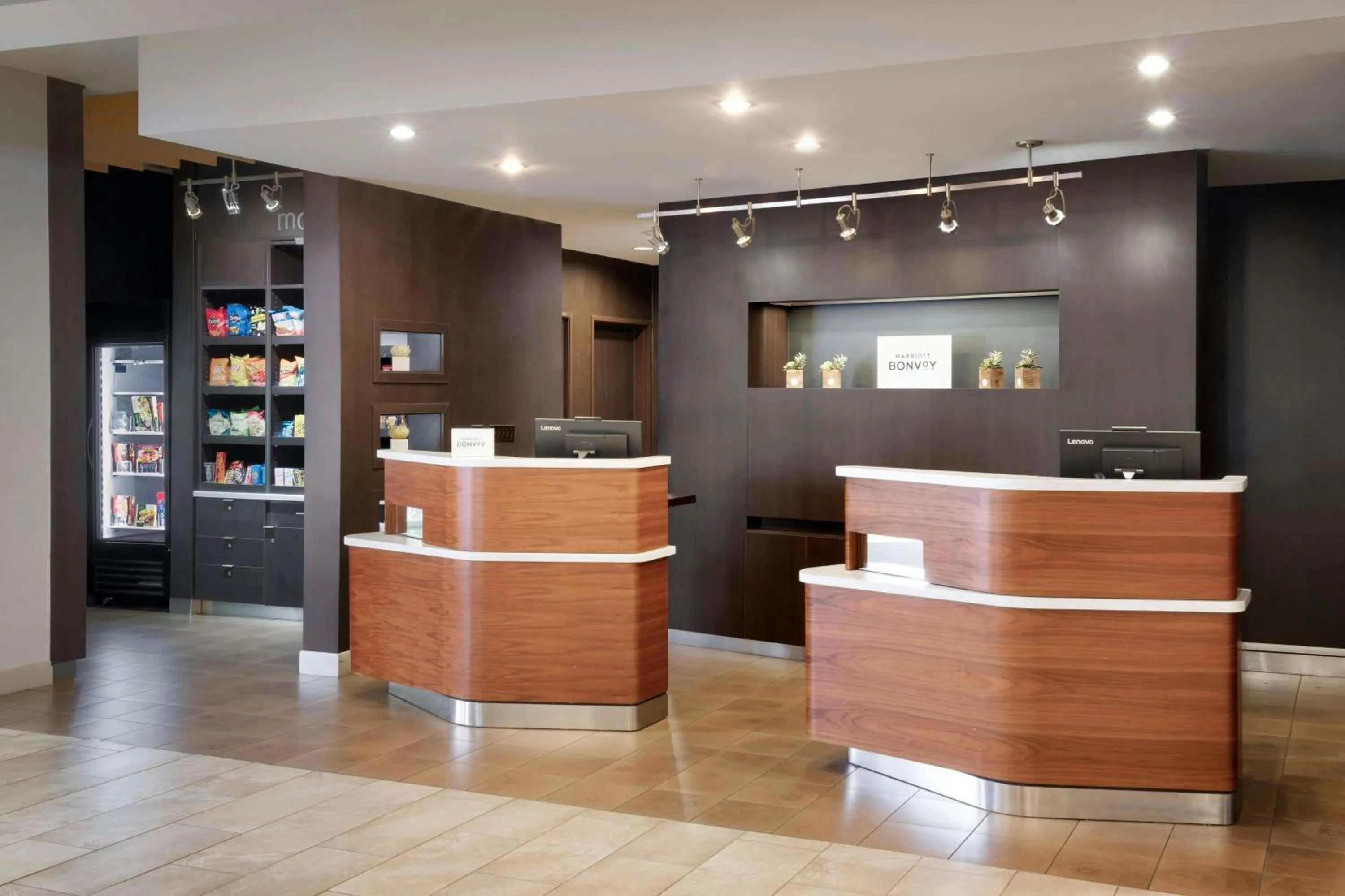 Lobby or reception in Courtyard by Marriott Houston NASA Clear Lake