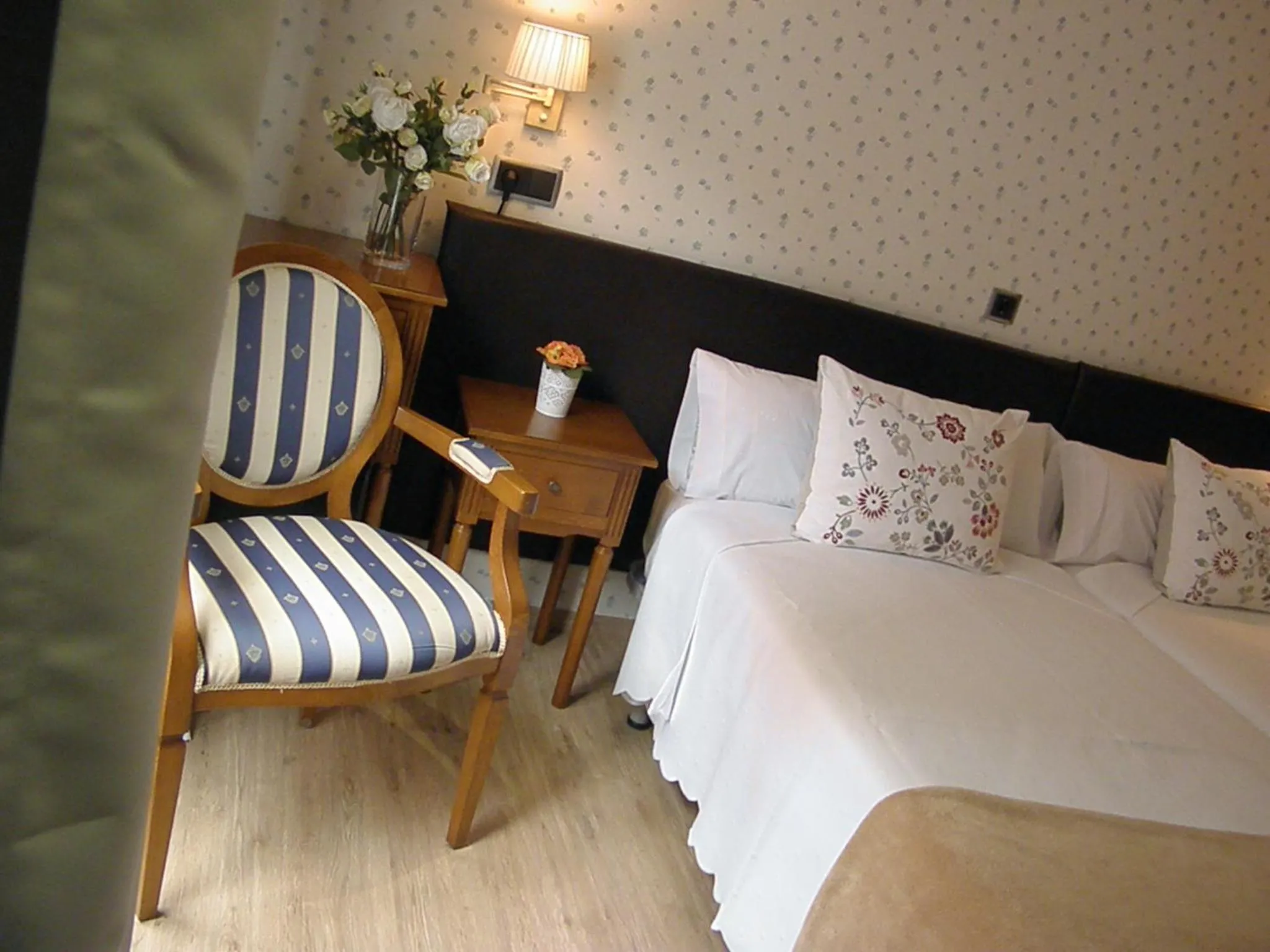 Bed in Hotel Arco Navia