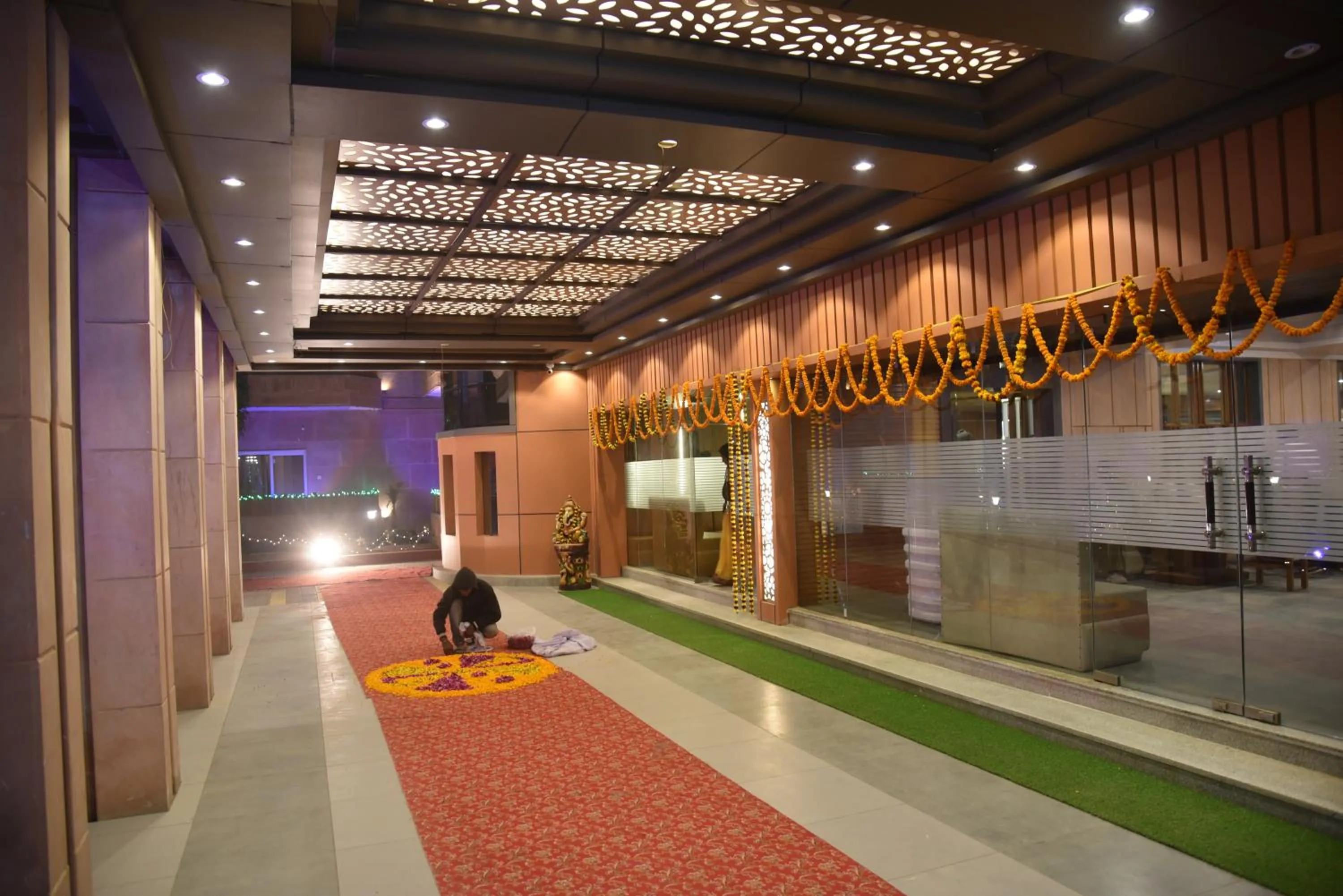 Facade/entrance in The River Front Resort