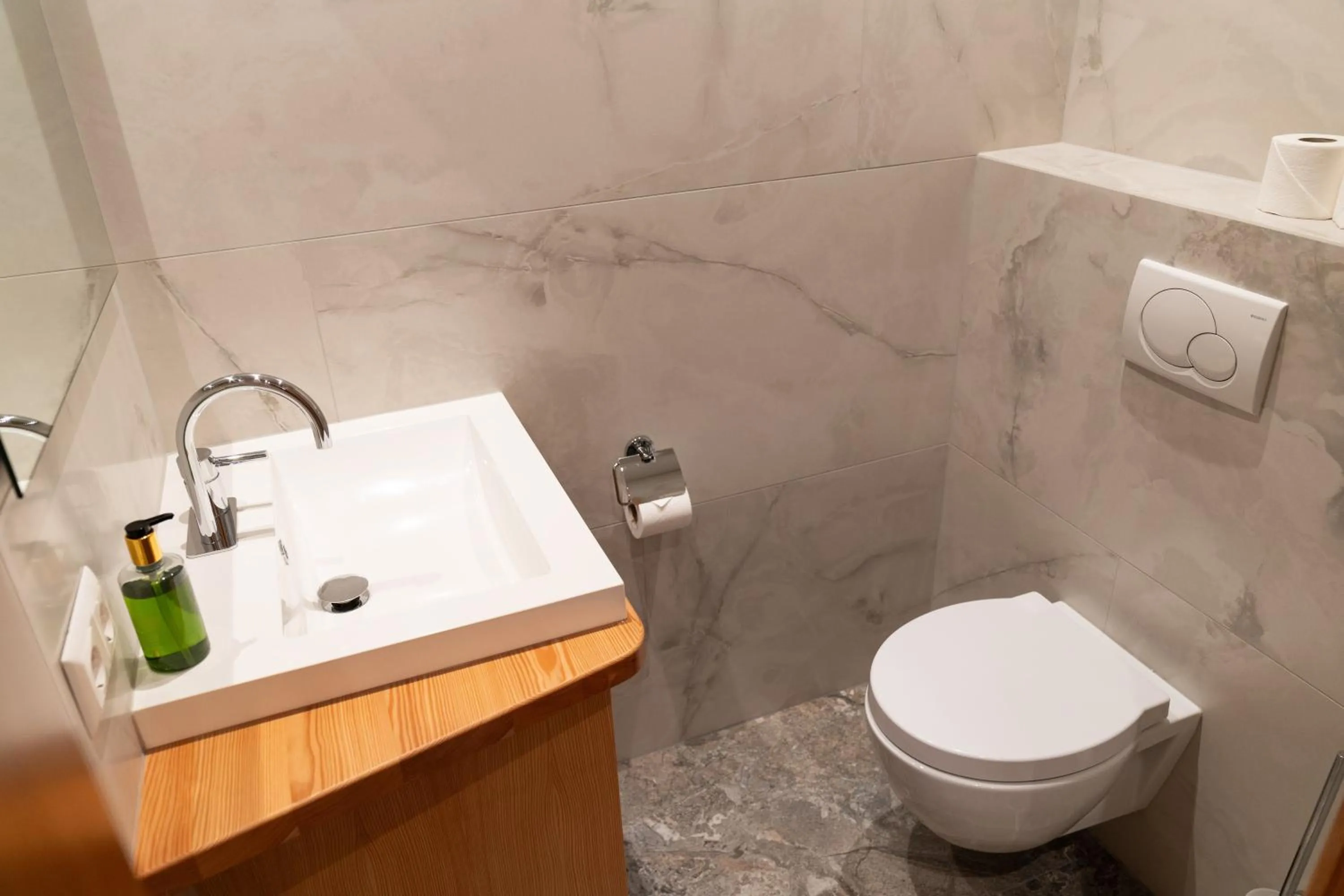 Toilet in Wellnesshotel Mein Almhof Superior