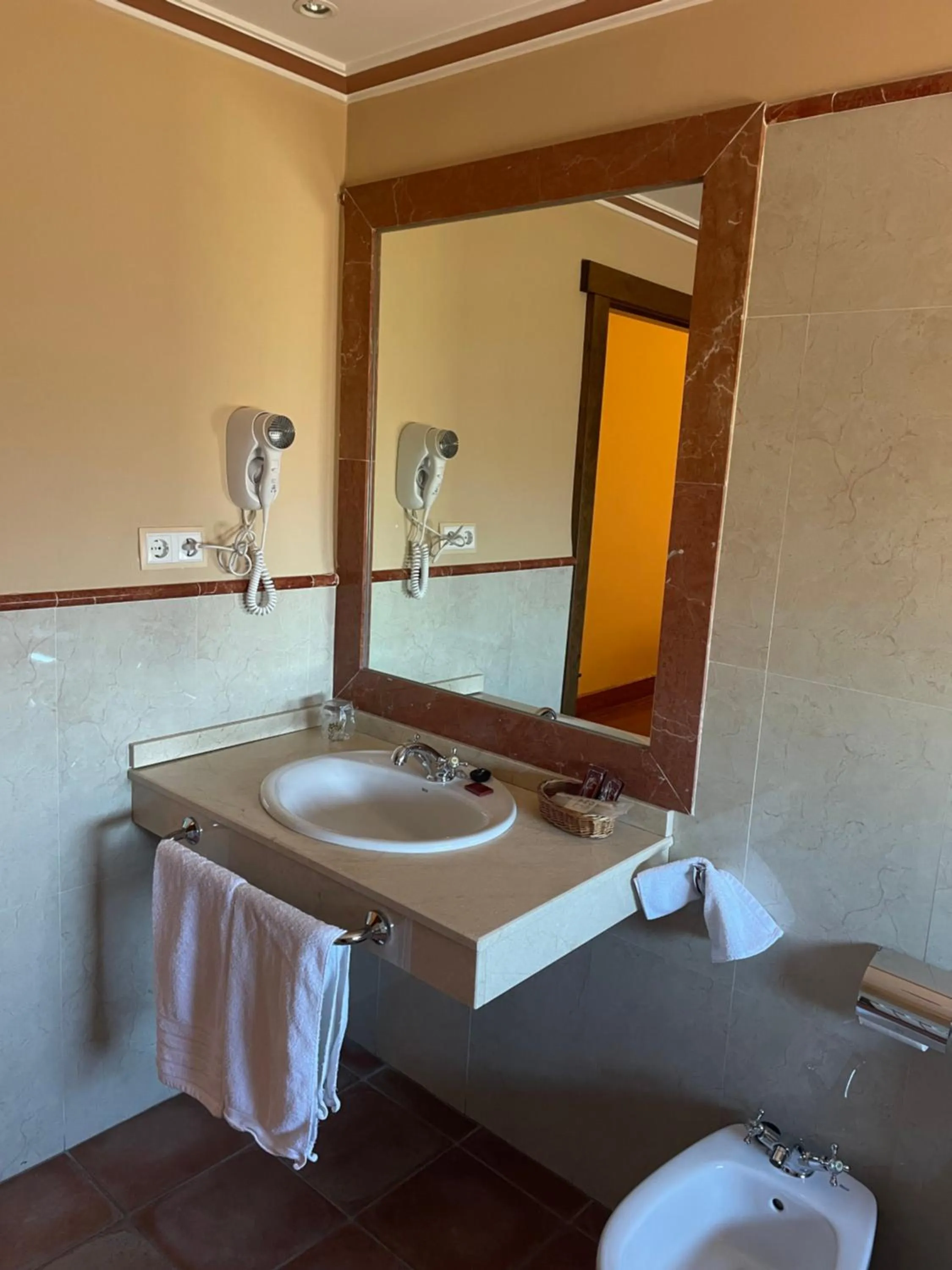 Bathroom in Hotel Garabatos