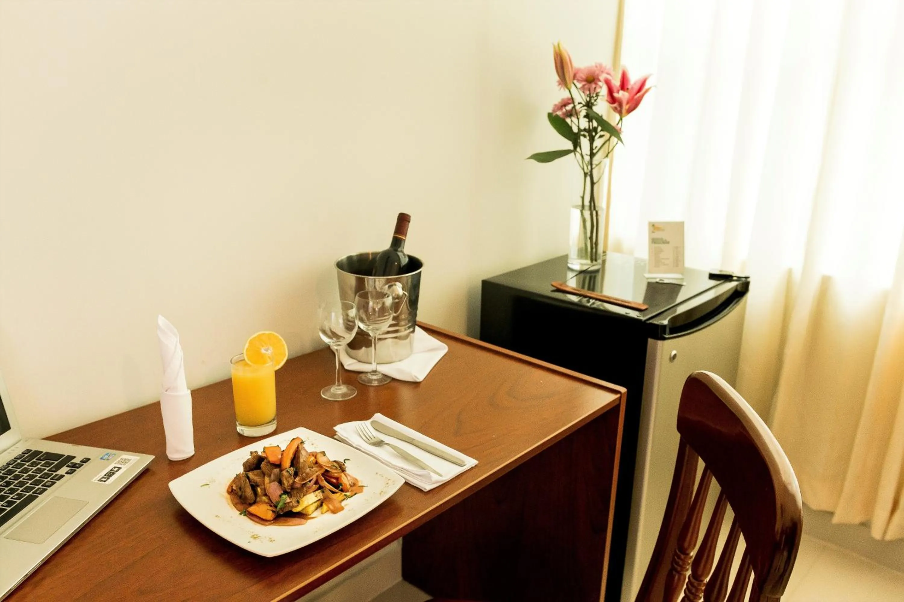 Cumbaza Hotel & Convenciones