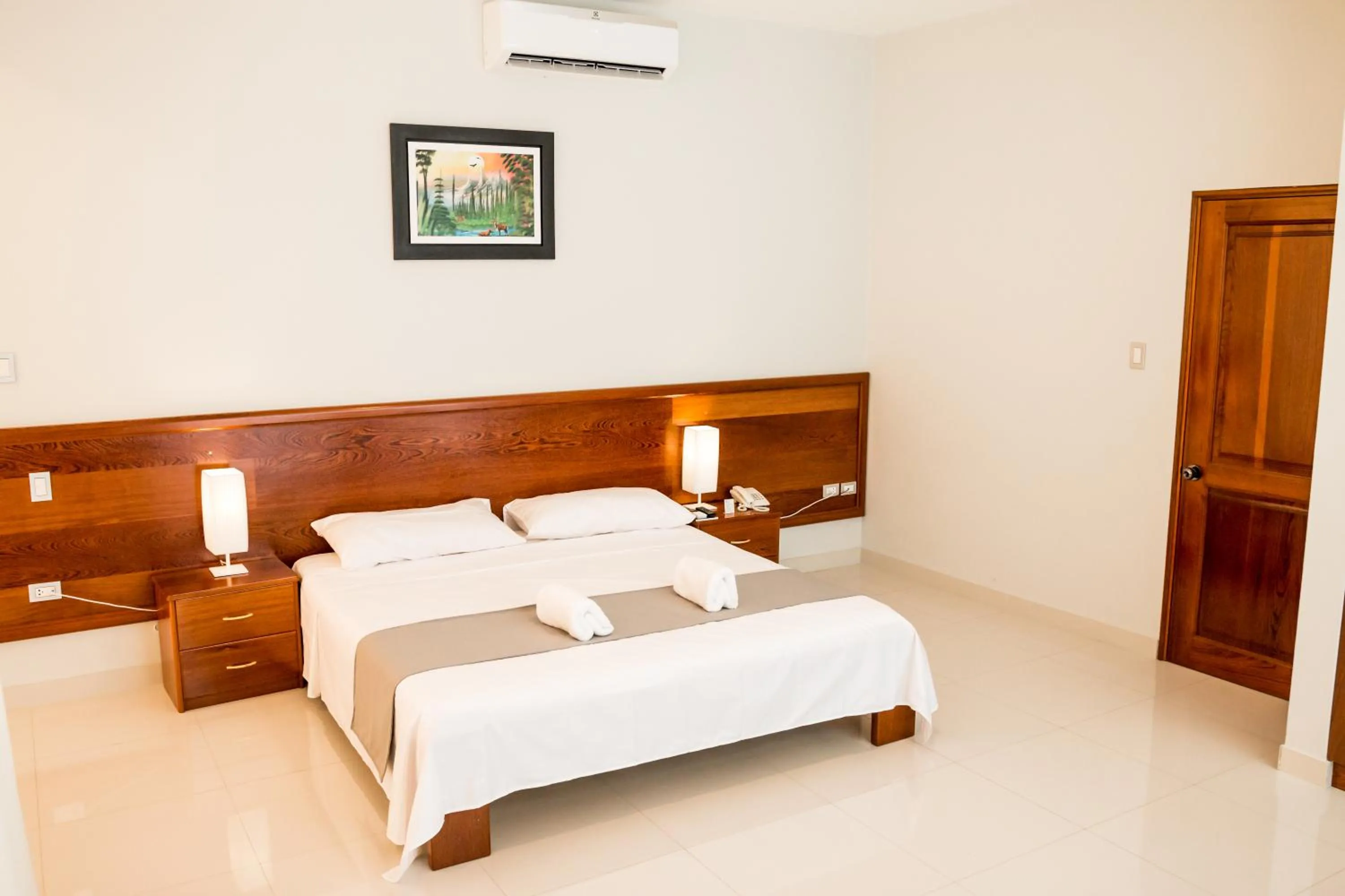 Bed in Cumbaza Hotel & Convenciones