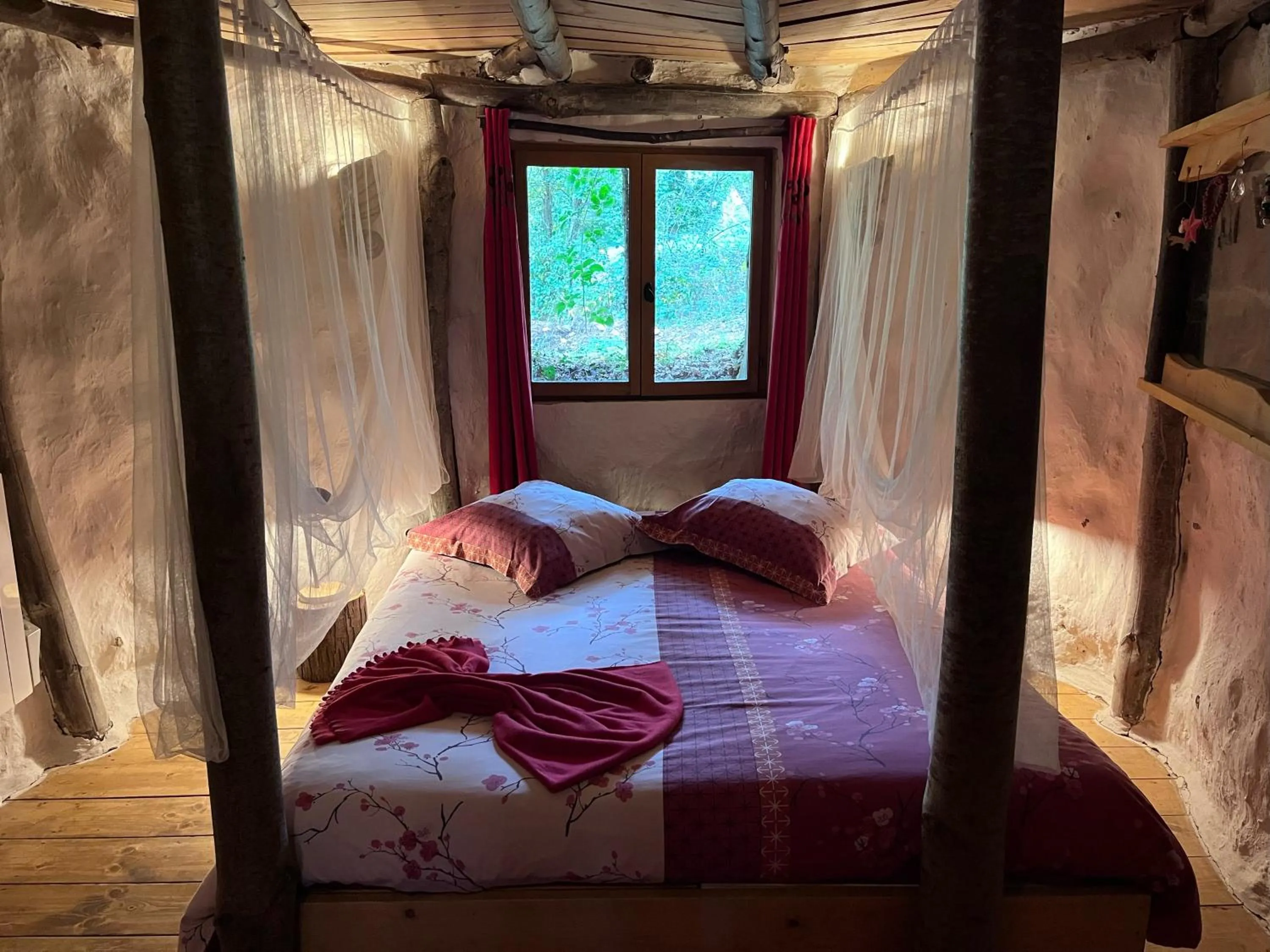 Bed in Le Nid Dans Les Bruyères