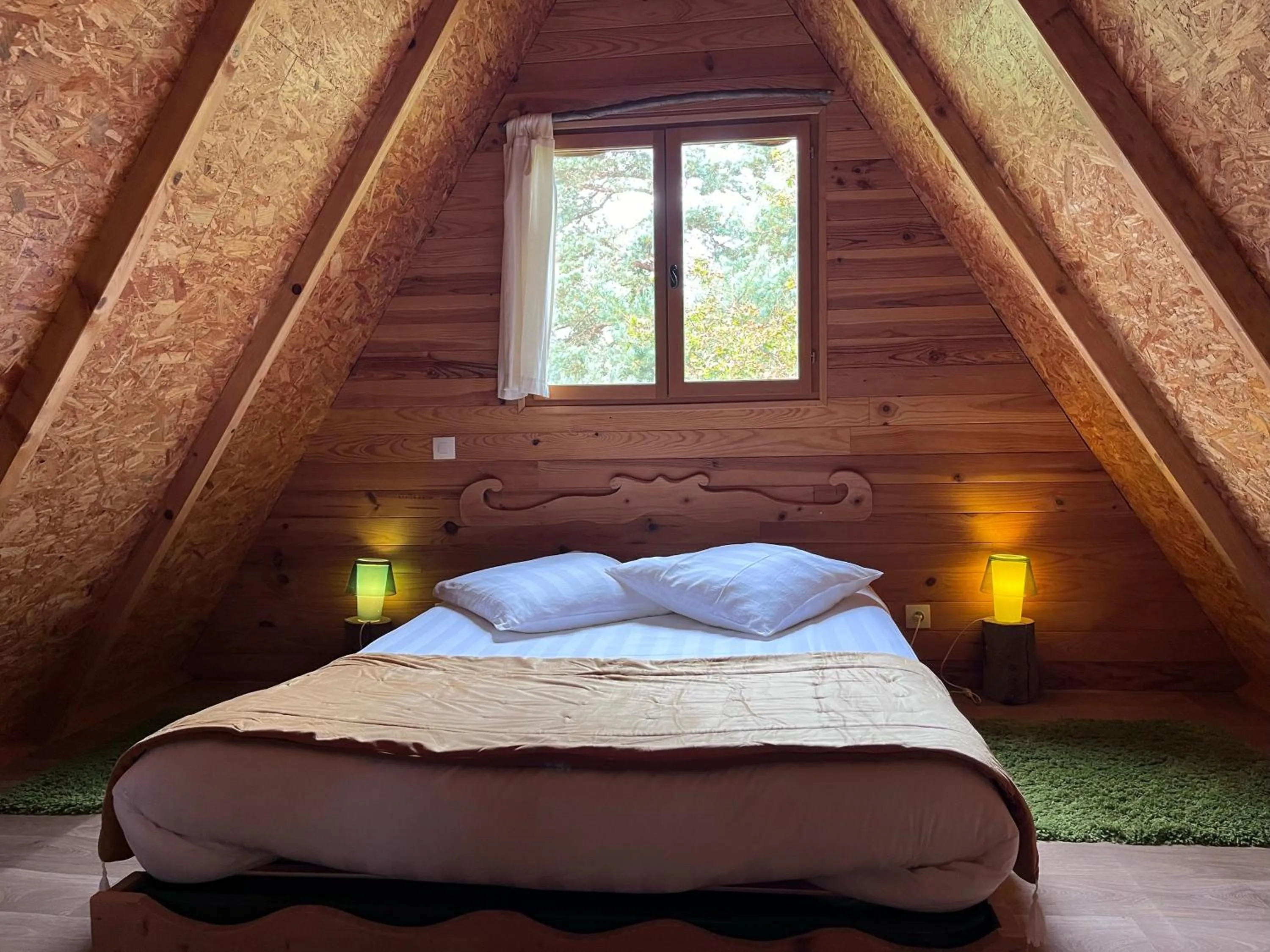 Bedroom, Bed in Le Nid Dans Les Bruyères