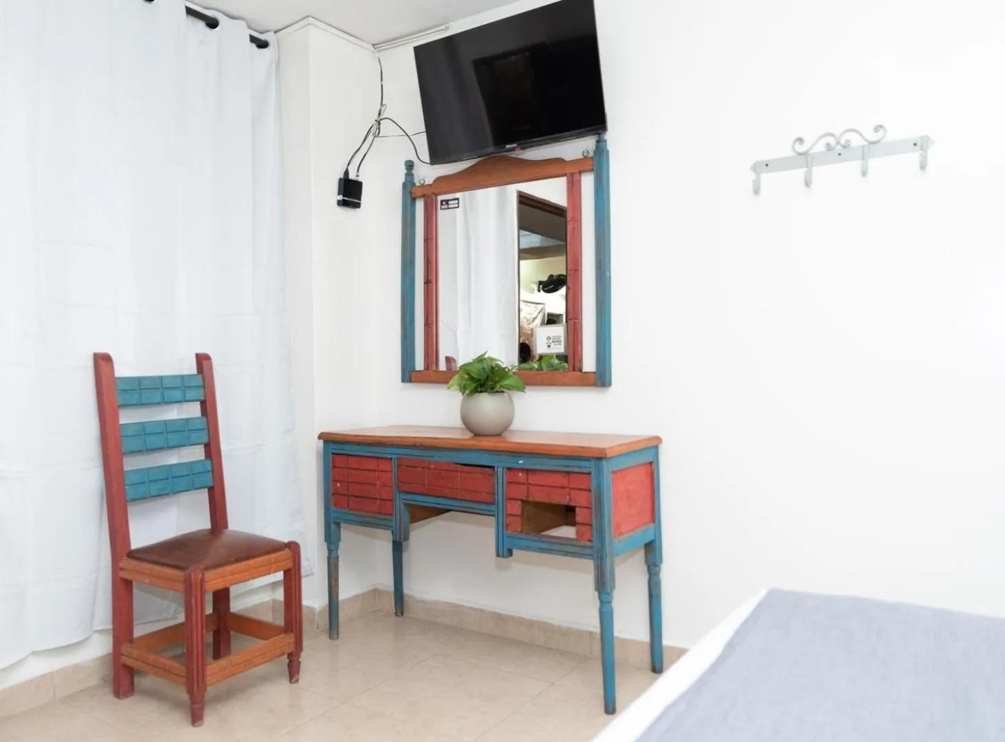 Photo of the whole room, Bed in Hotel Conquistadores