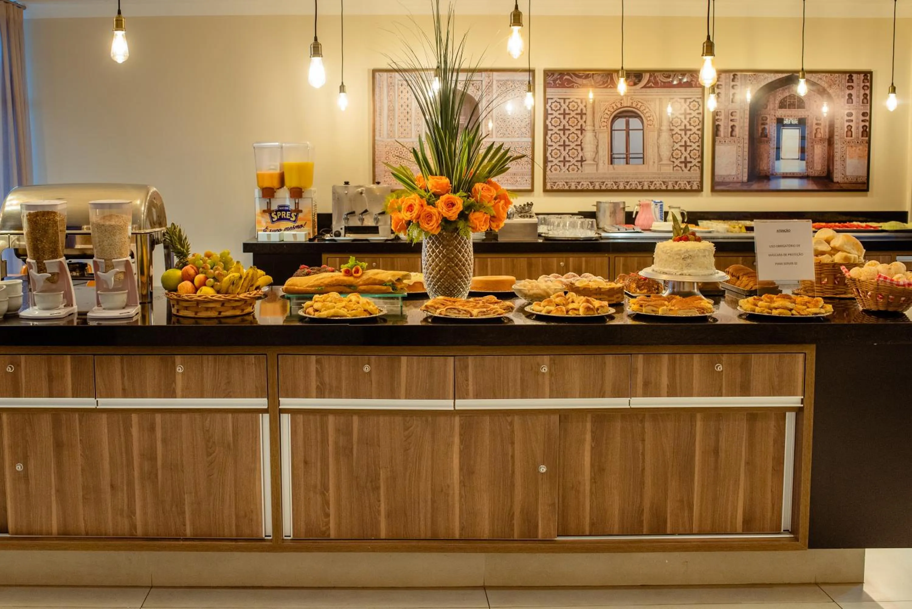 Restaurant/places to eat in Imperador Palace Hotel Franca