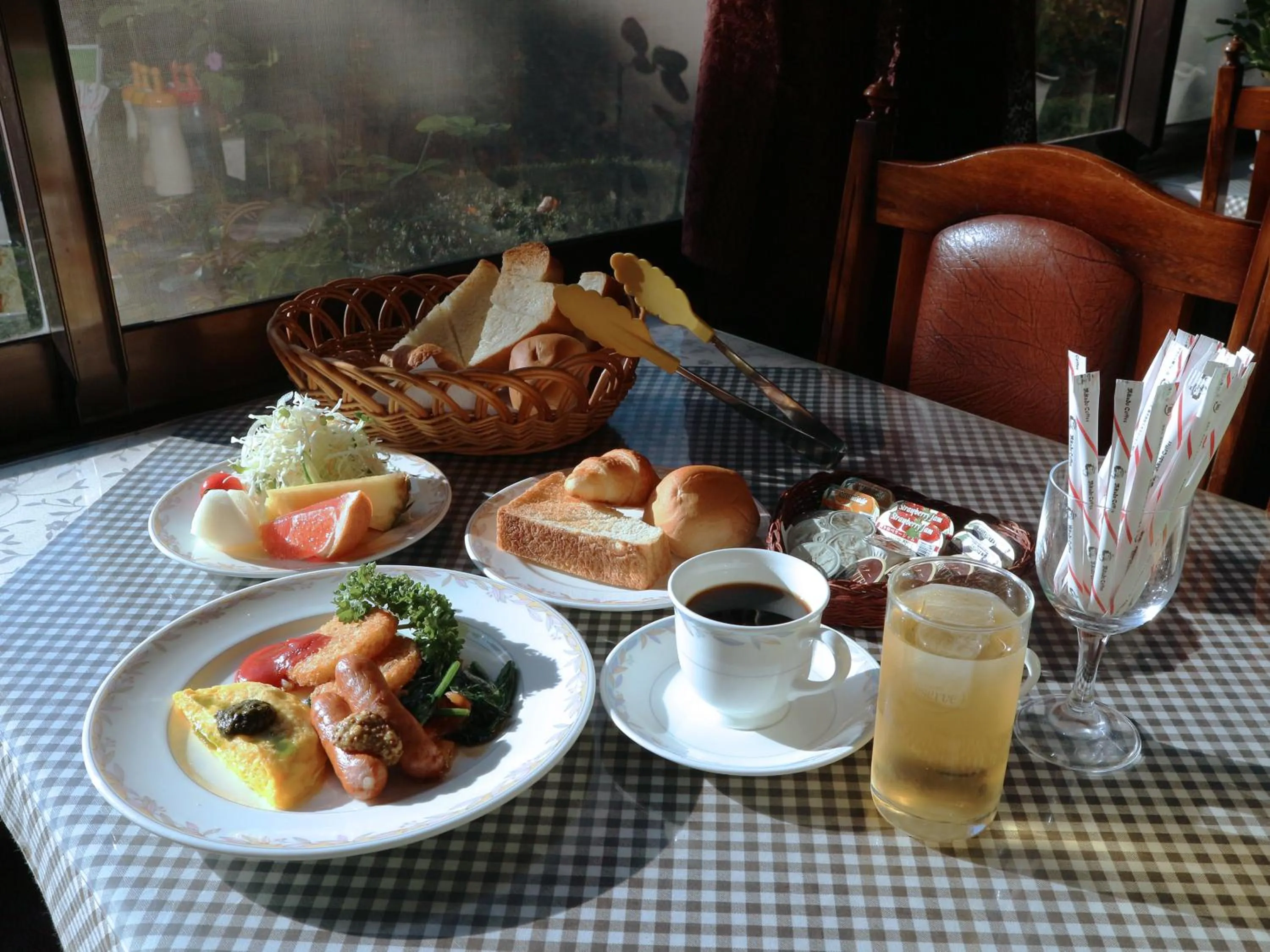 Photo of the whole room in Pension Eden