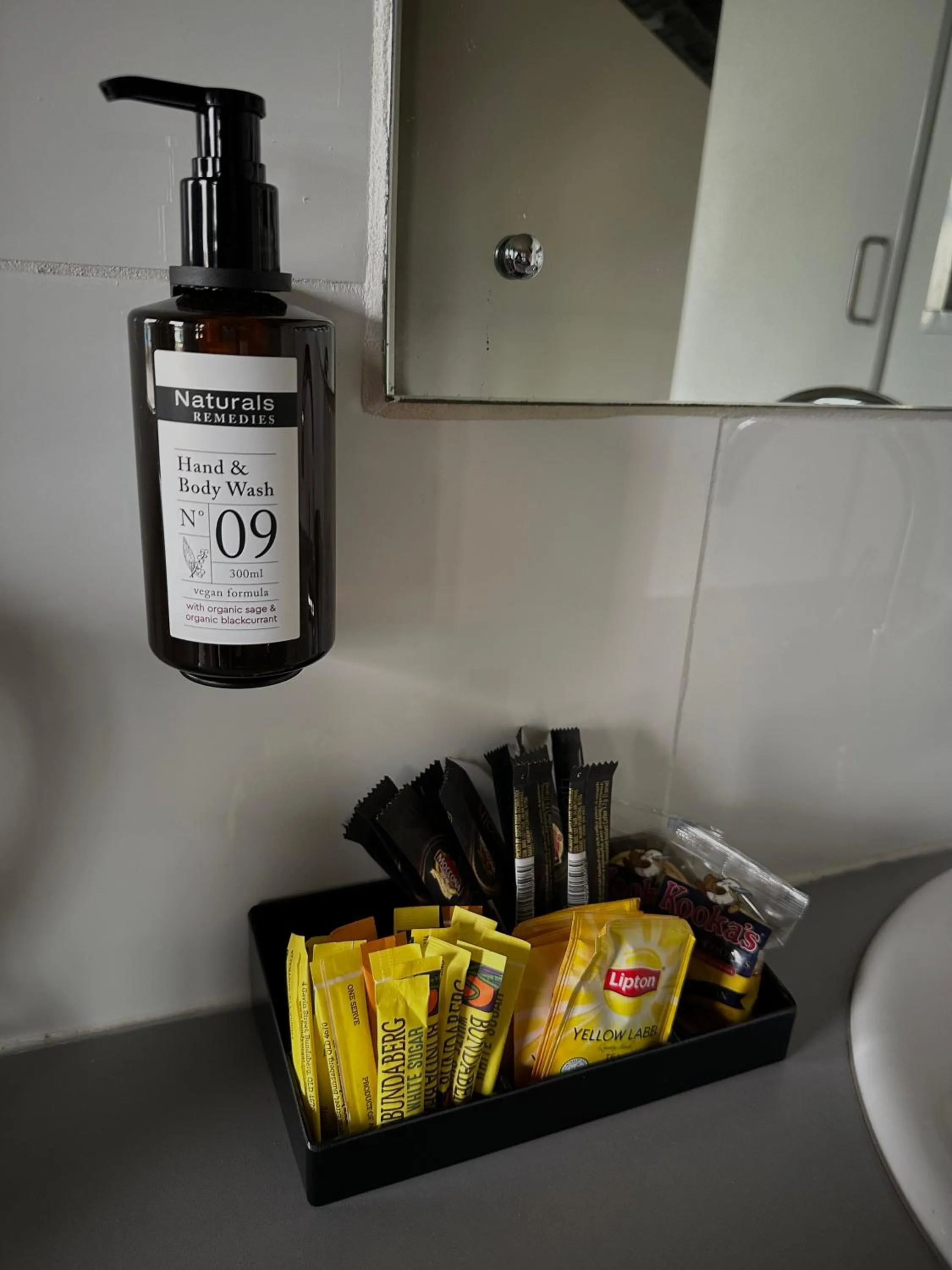 Coffee/tea facilities in Calder Family Motel