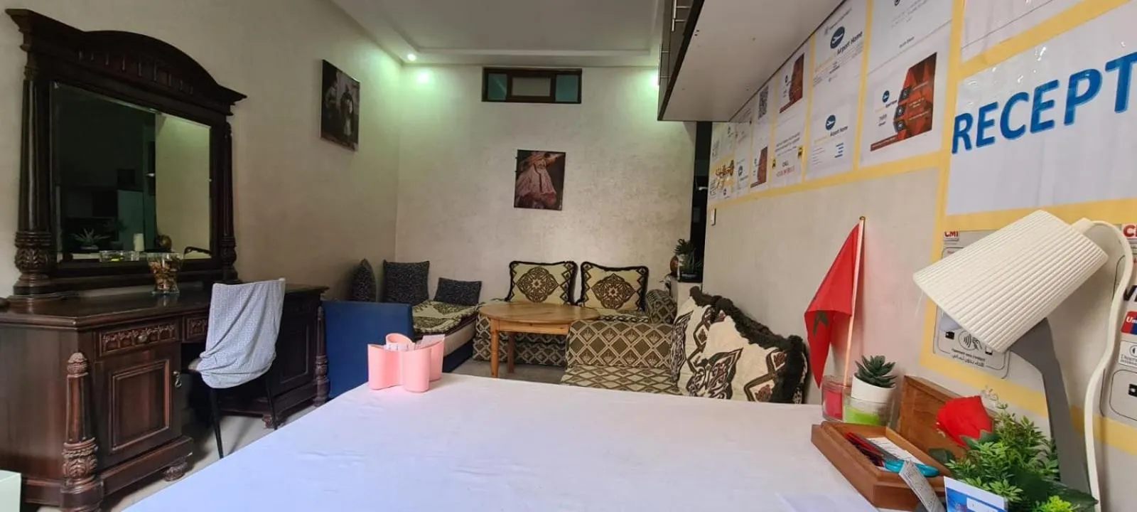 Lobby or reception, Bed in Mohammed V Airport HOME