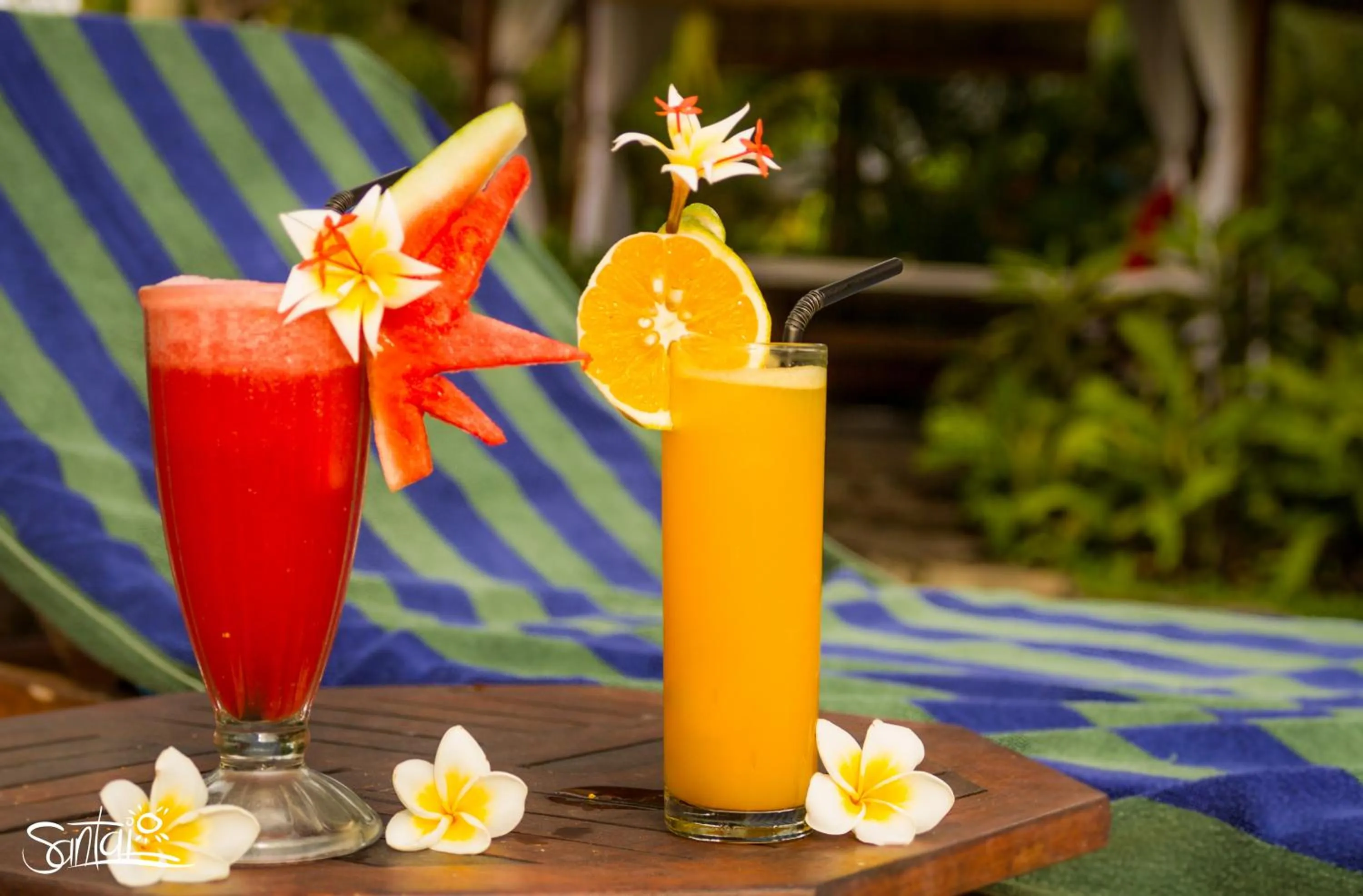 Text overlay in Santai Hotel