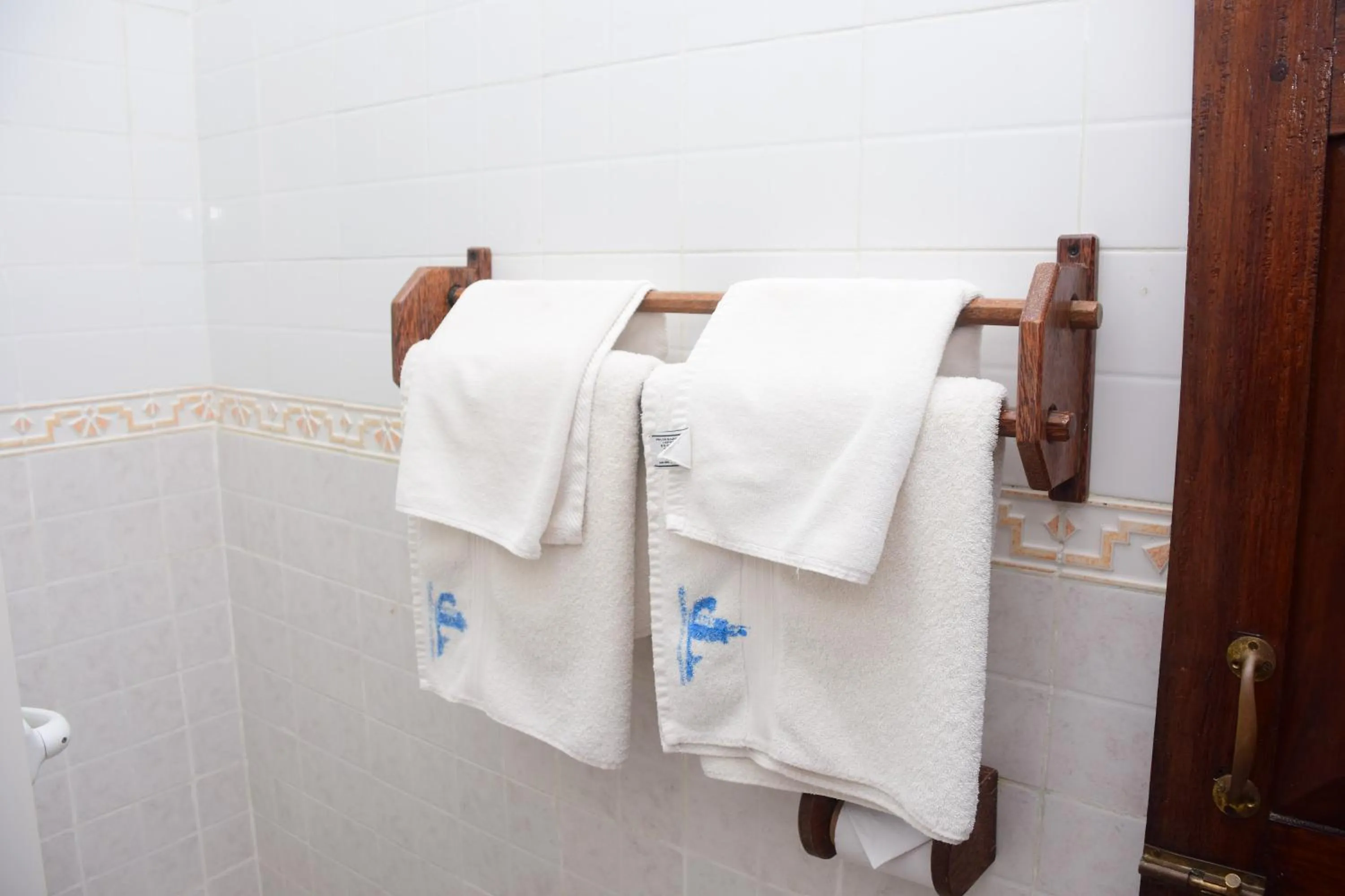 Bathroom in Mnarani Beach Cottages