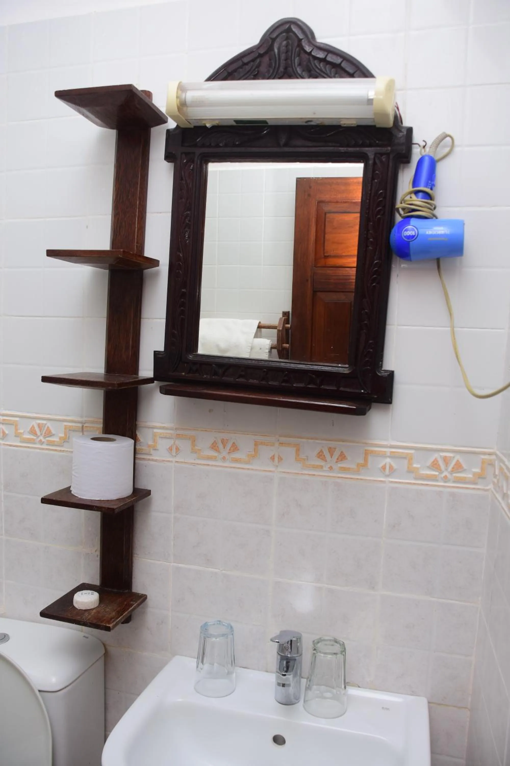 Toilet in Mnarani Beach Cottages