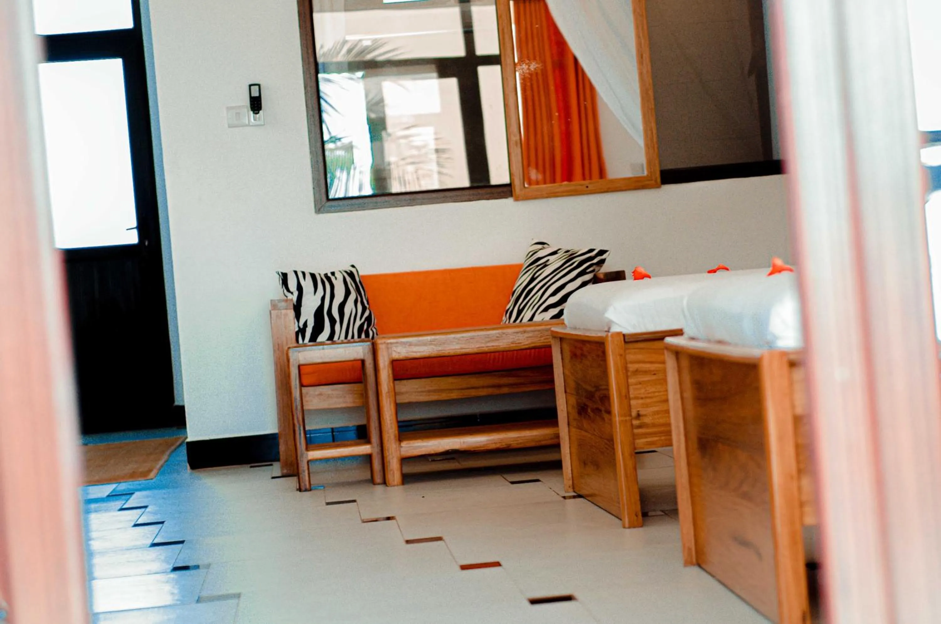 Seating area in Mnarani Beach Cottages