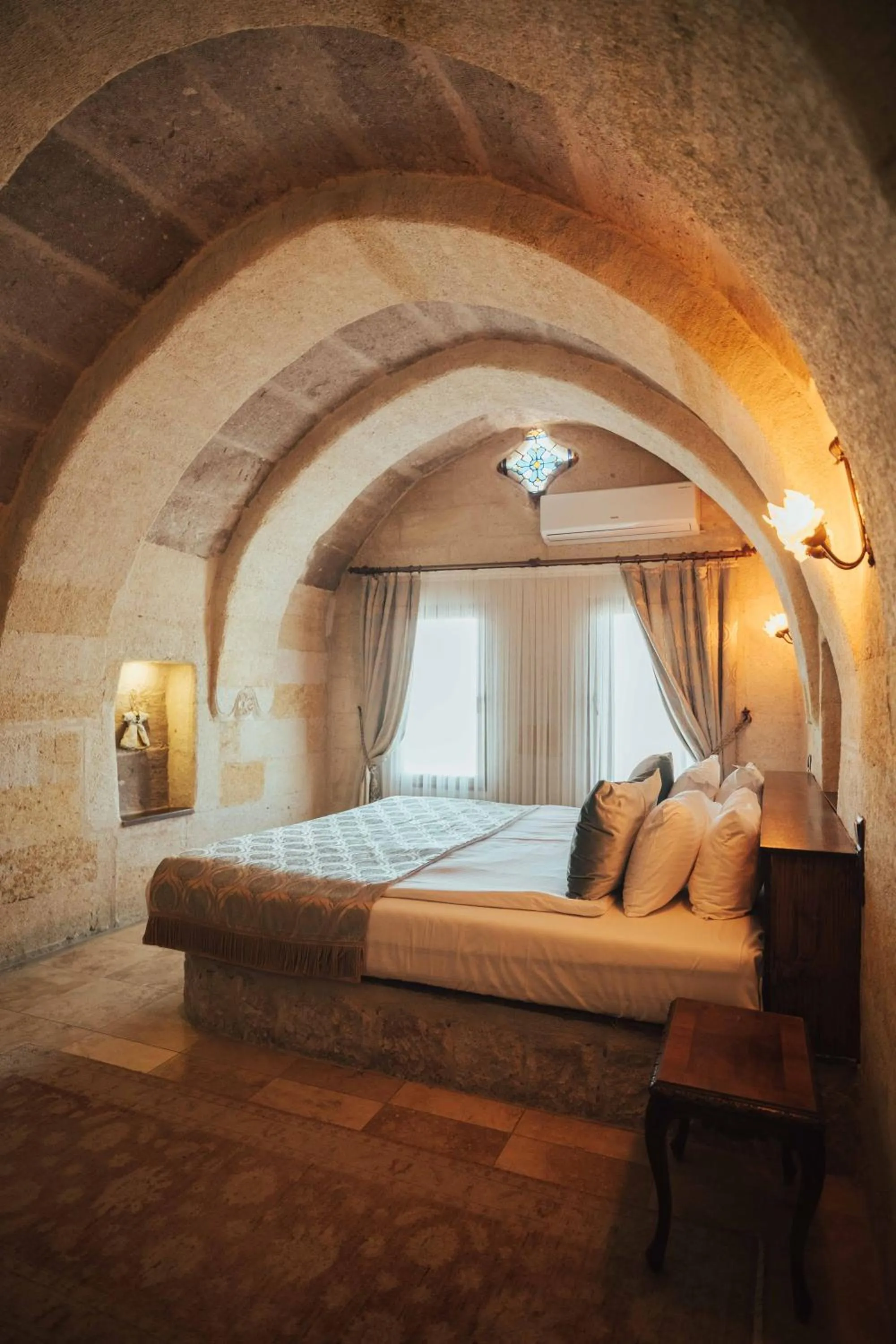 Bed in Hu of Cappadocia - Special Class