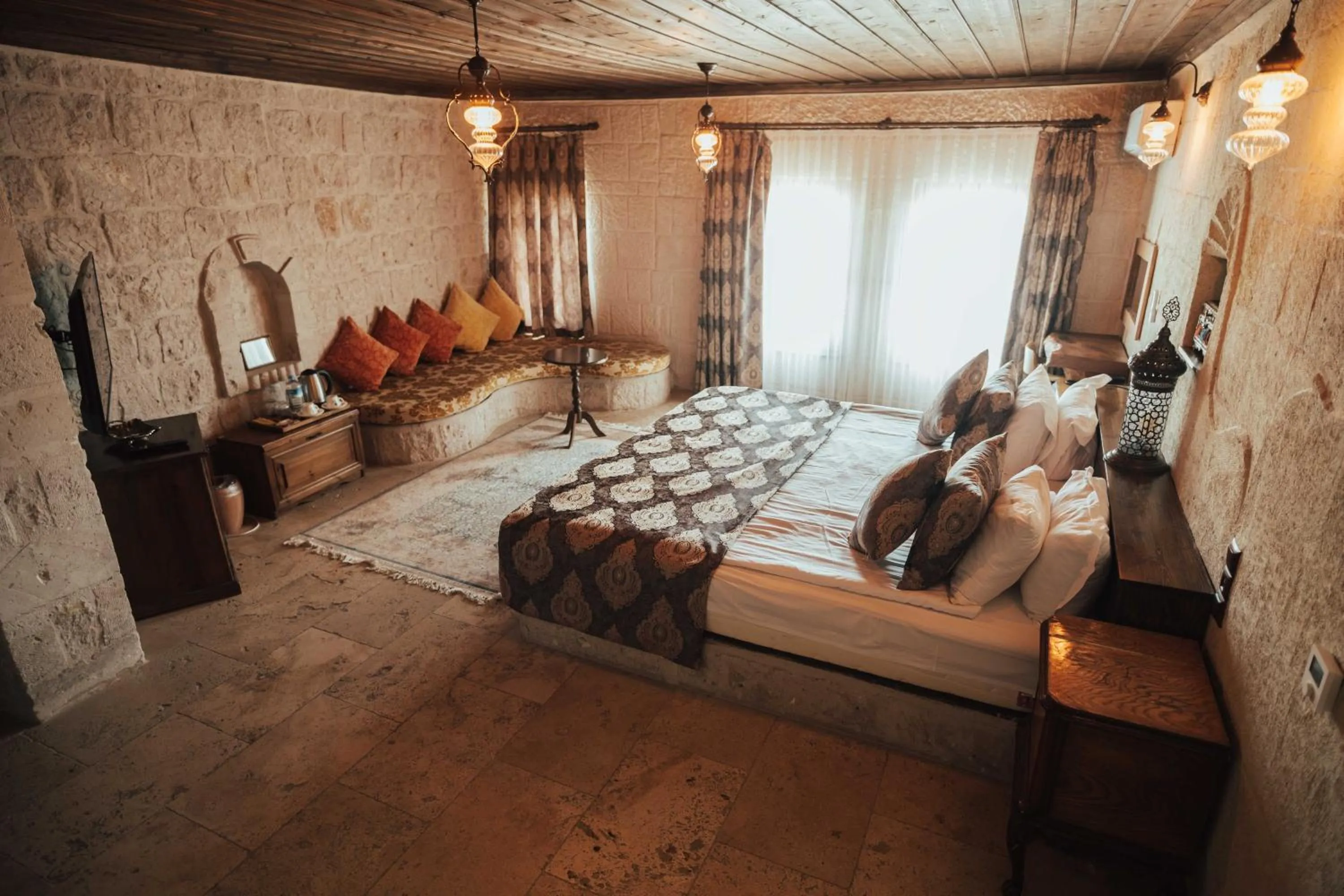 Bed in Hu of Cappadocia - Special Class