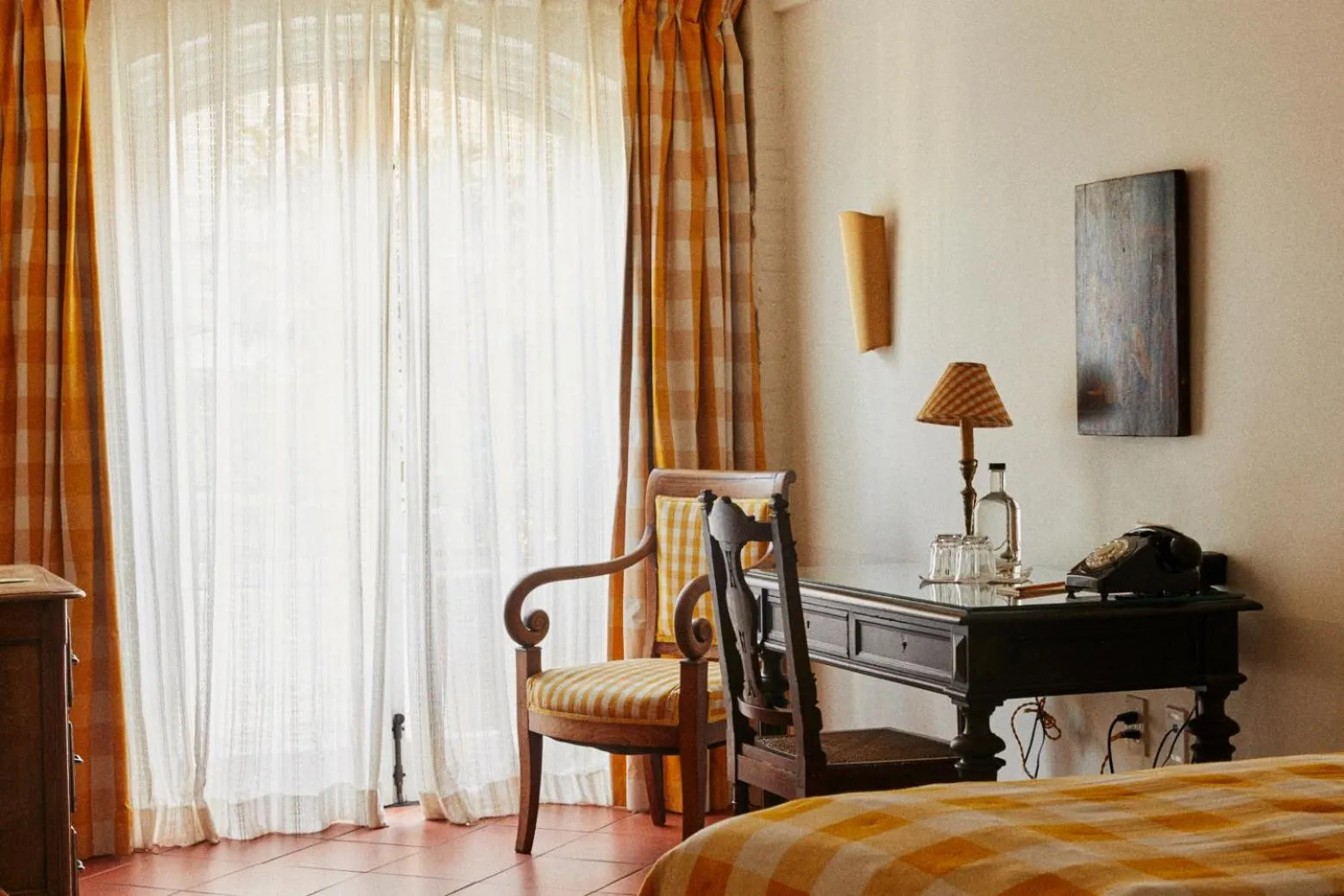 Seating area, Bed in Hotel Peter and Paul, an Ash Hotel