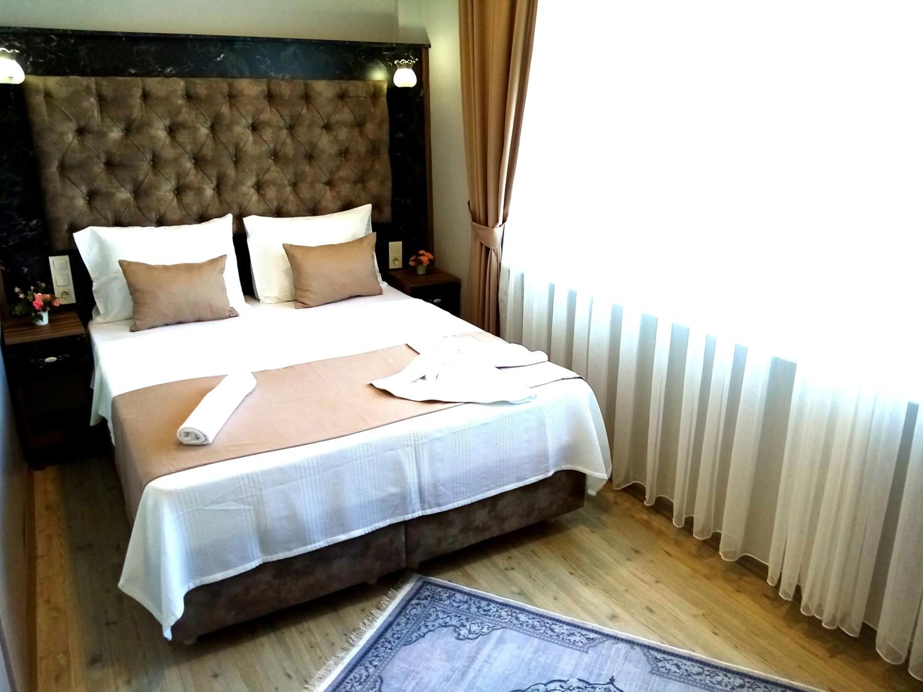 Massage, Bed in Yasin Apart hotel