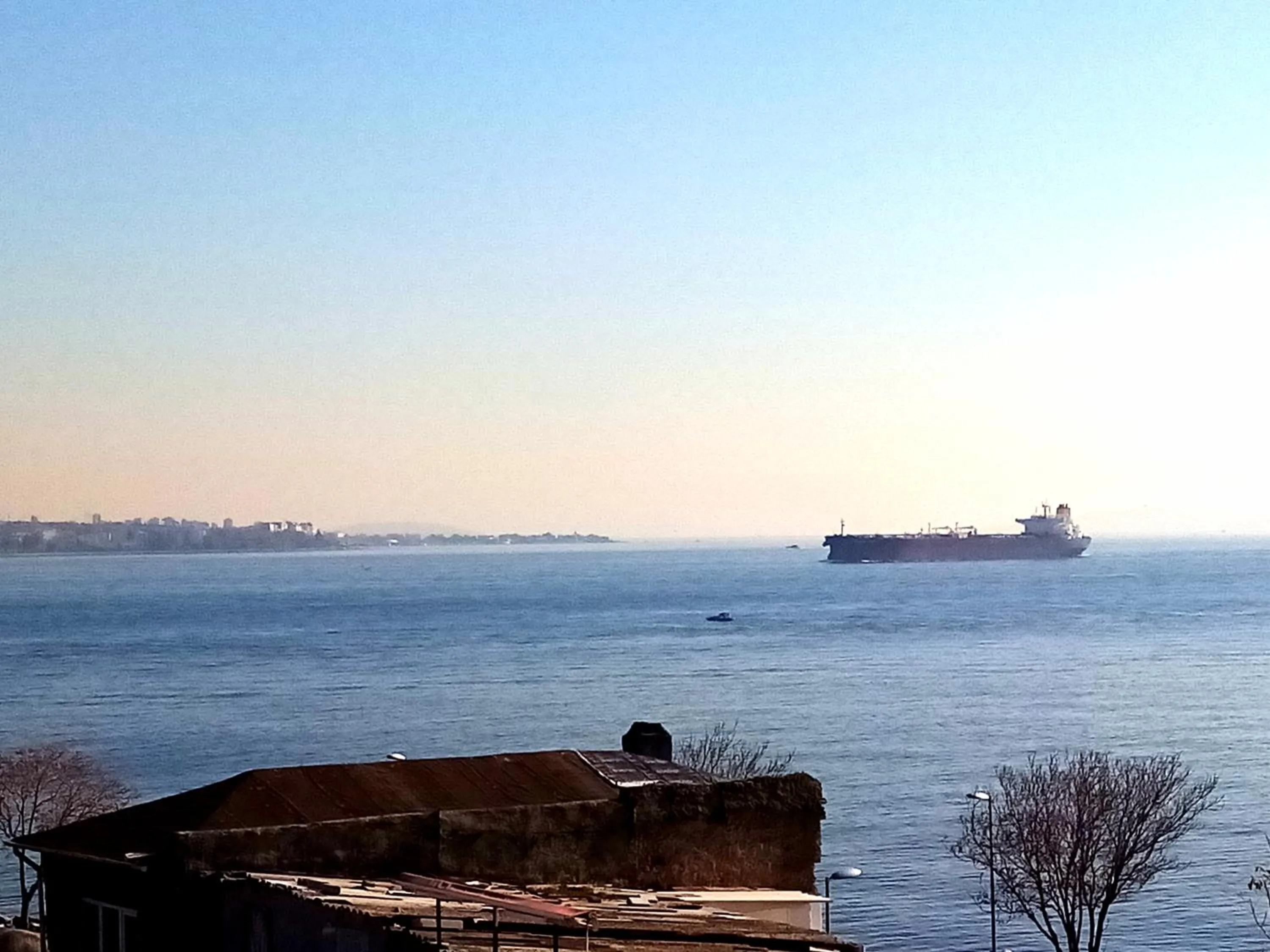 Sea view in Yasin Apart hotel