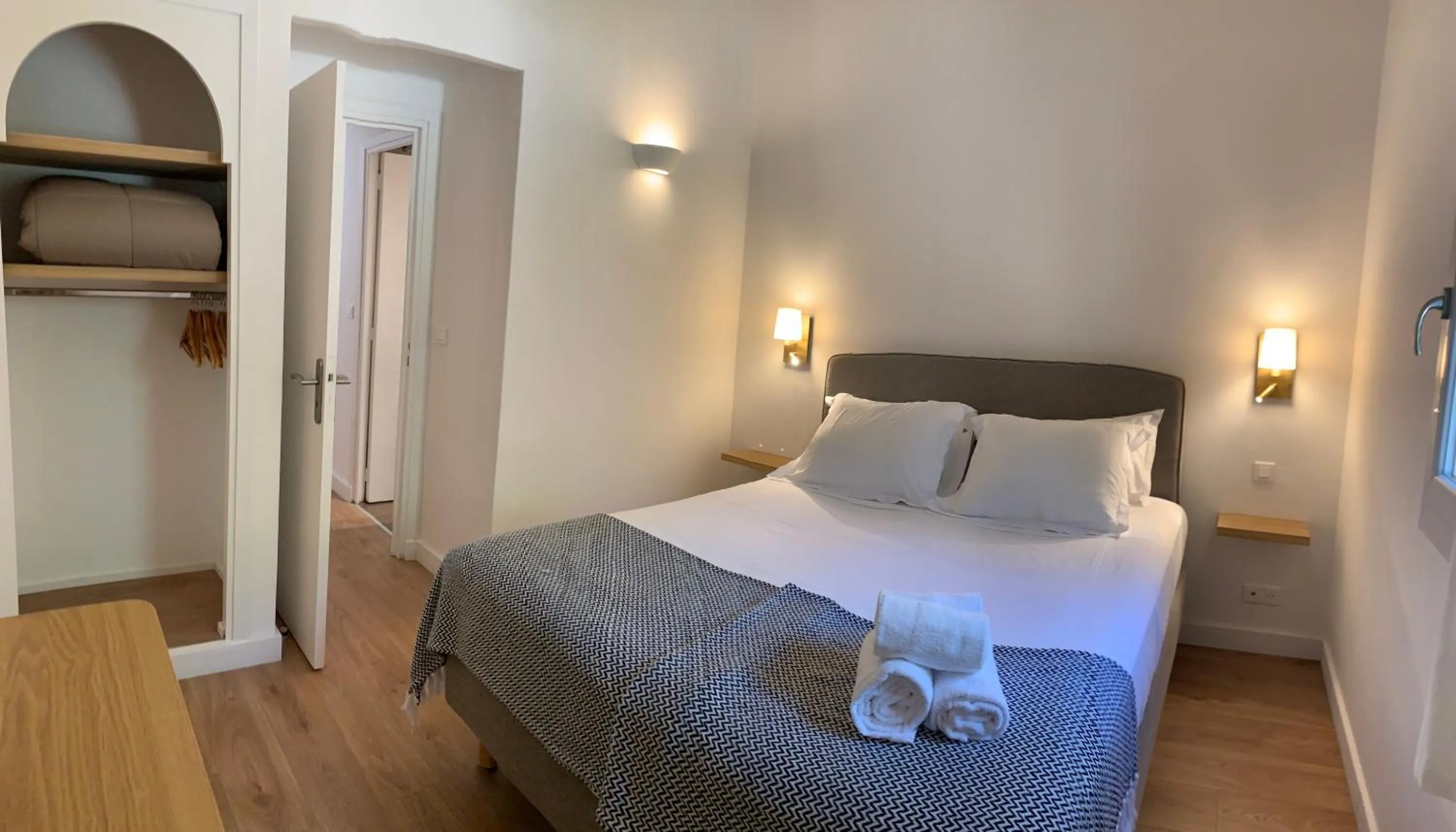 Bed in Les Pins de Santa Giulia