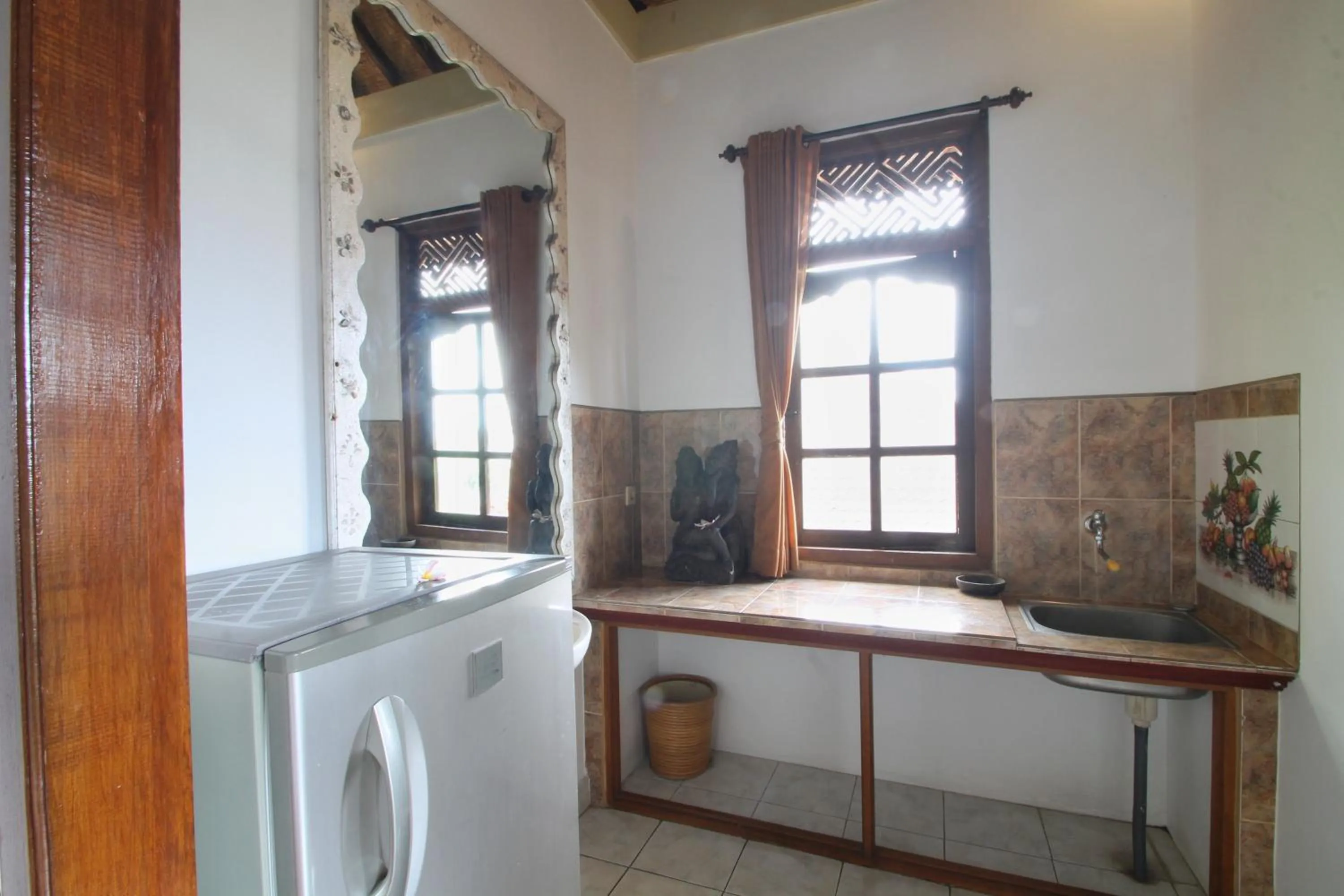 Bathroom in Hibiscus Cottages