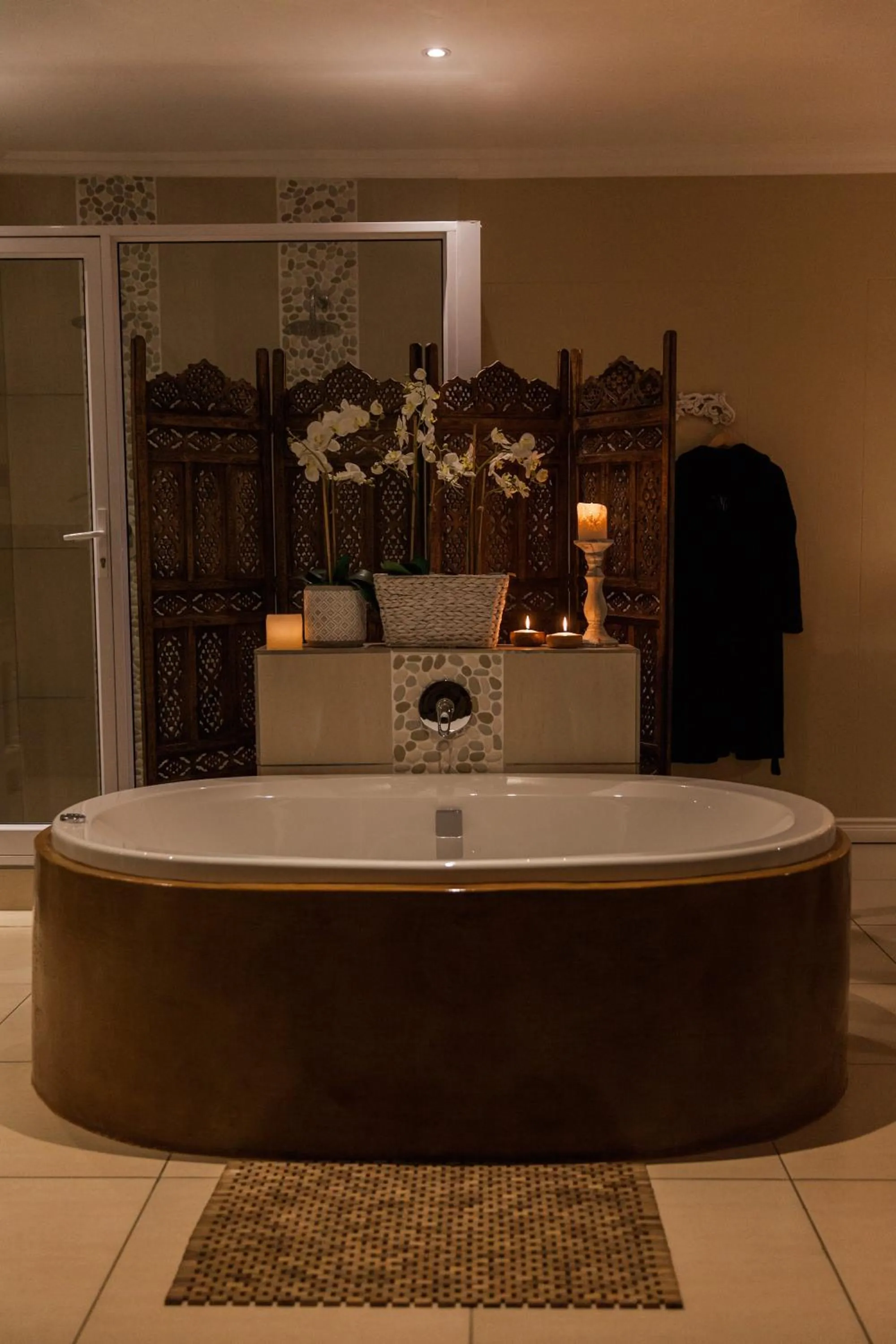 Bathroom in Umthunzi Hotel and Conference