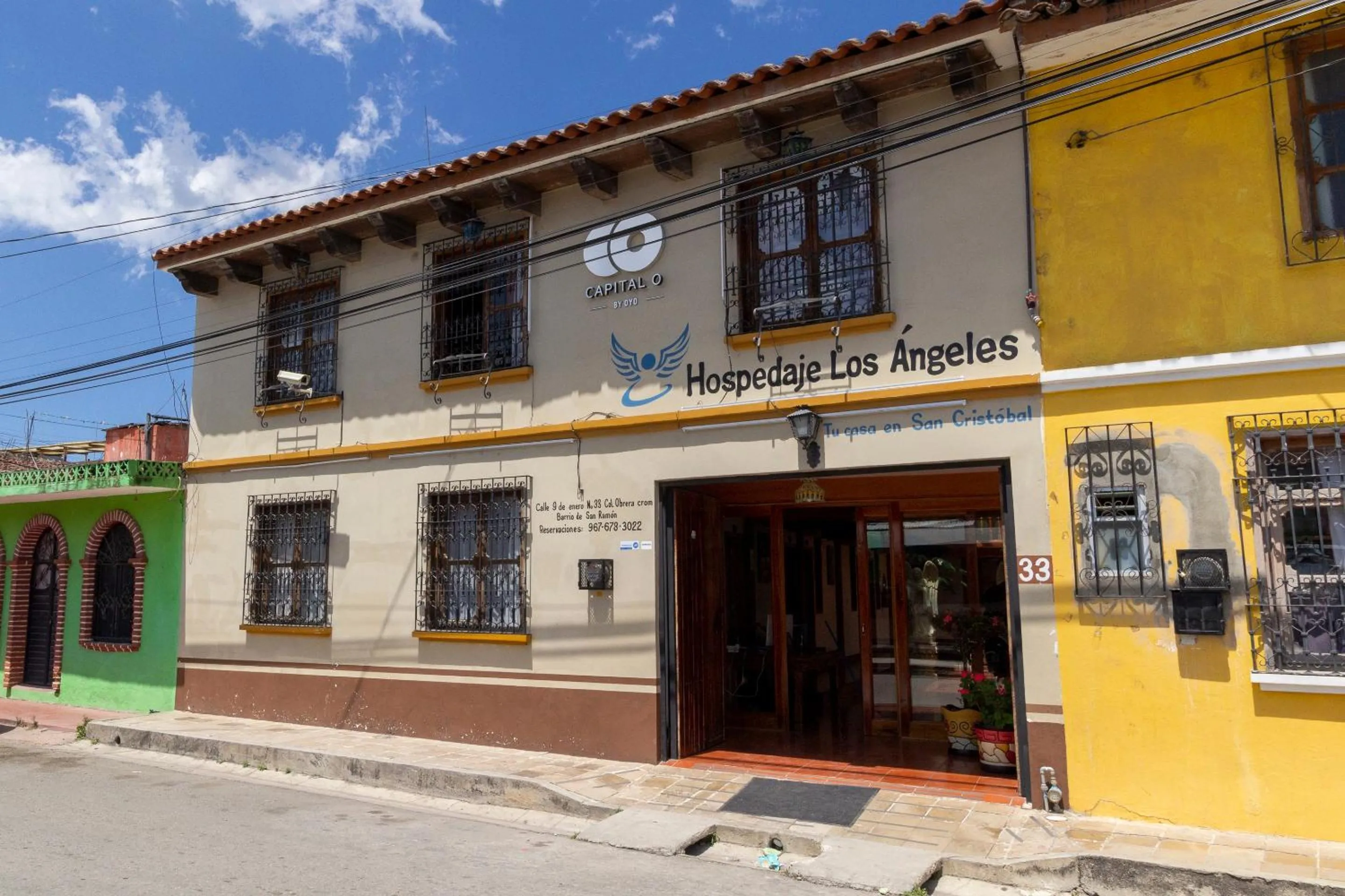 Facade/entrance in Capital O Hospedaje Los Angeles San Cristobal De Las Casas
