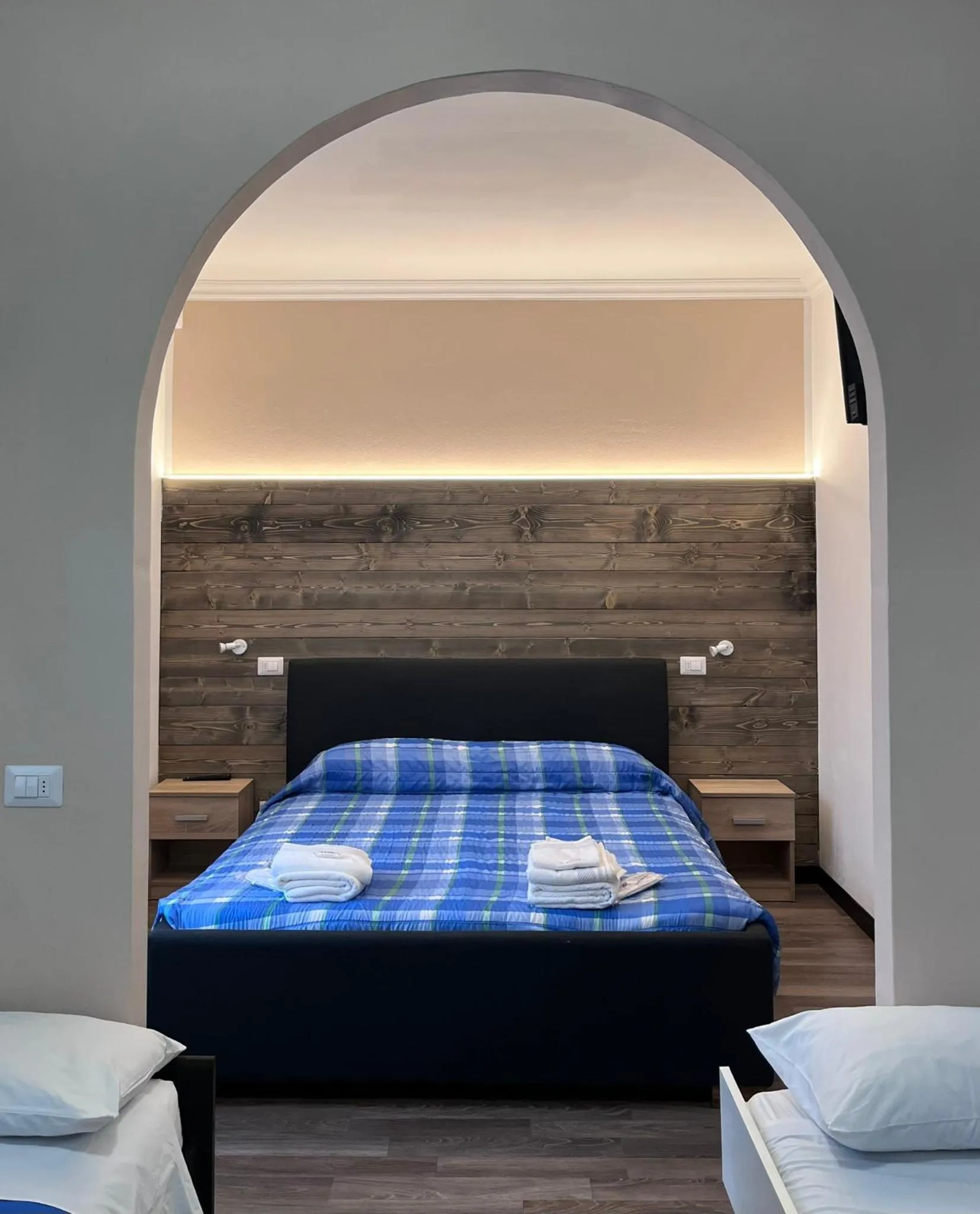 Bedroom, Bed in Albergo Baffo