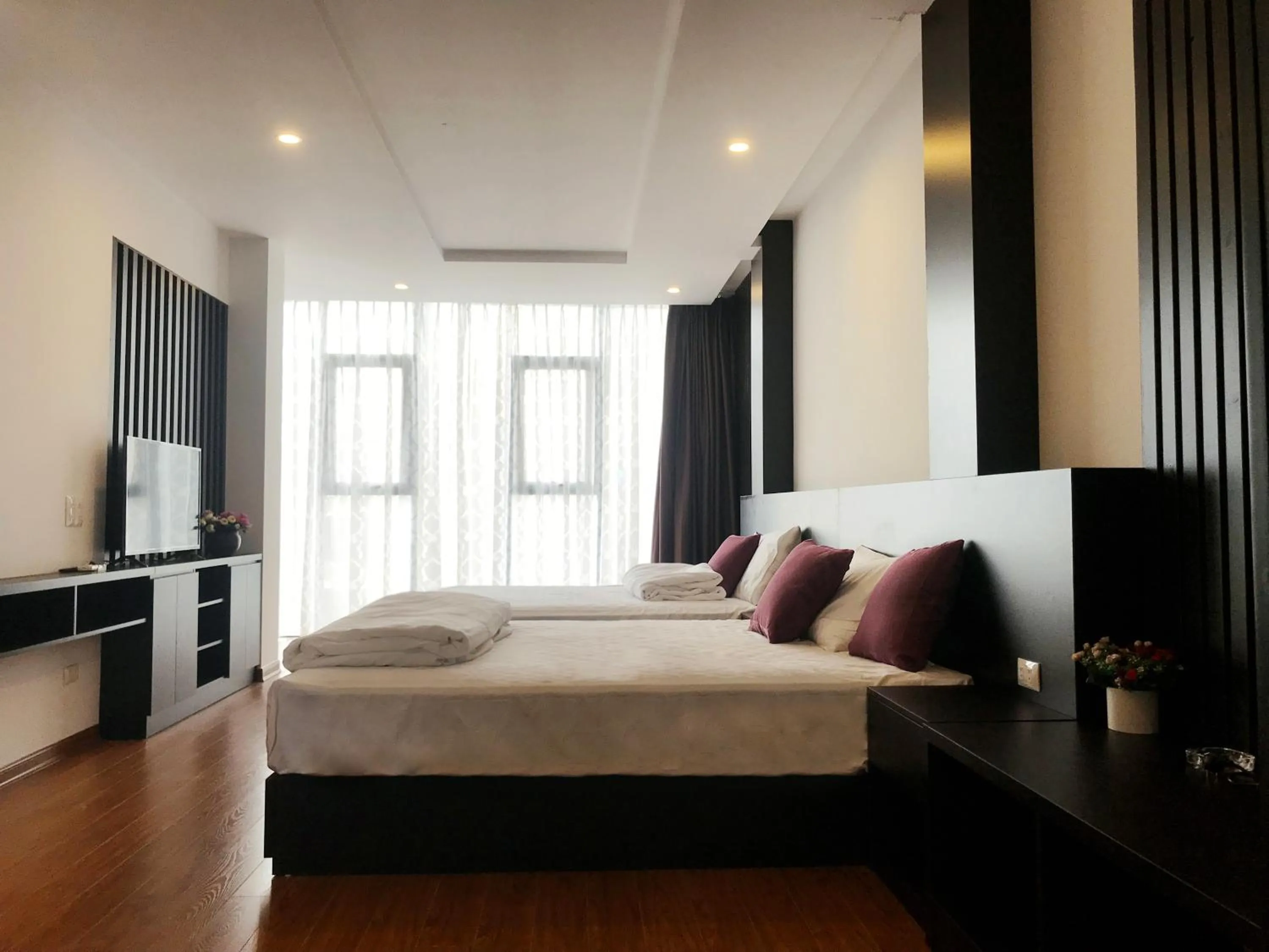 Photo of the whole room, Bed in Ivy Hotel Bai Chay Ha Long