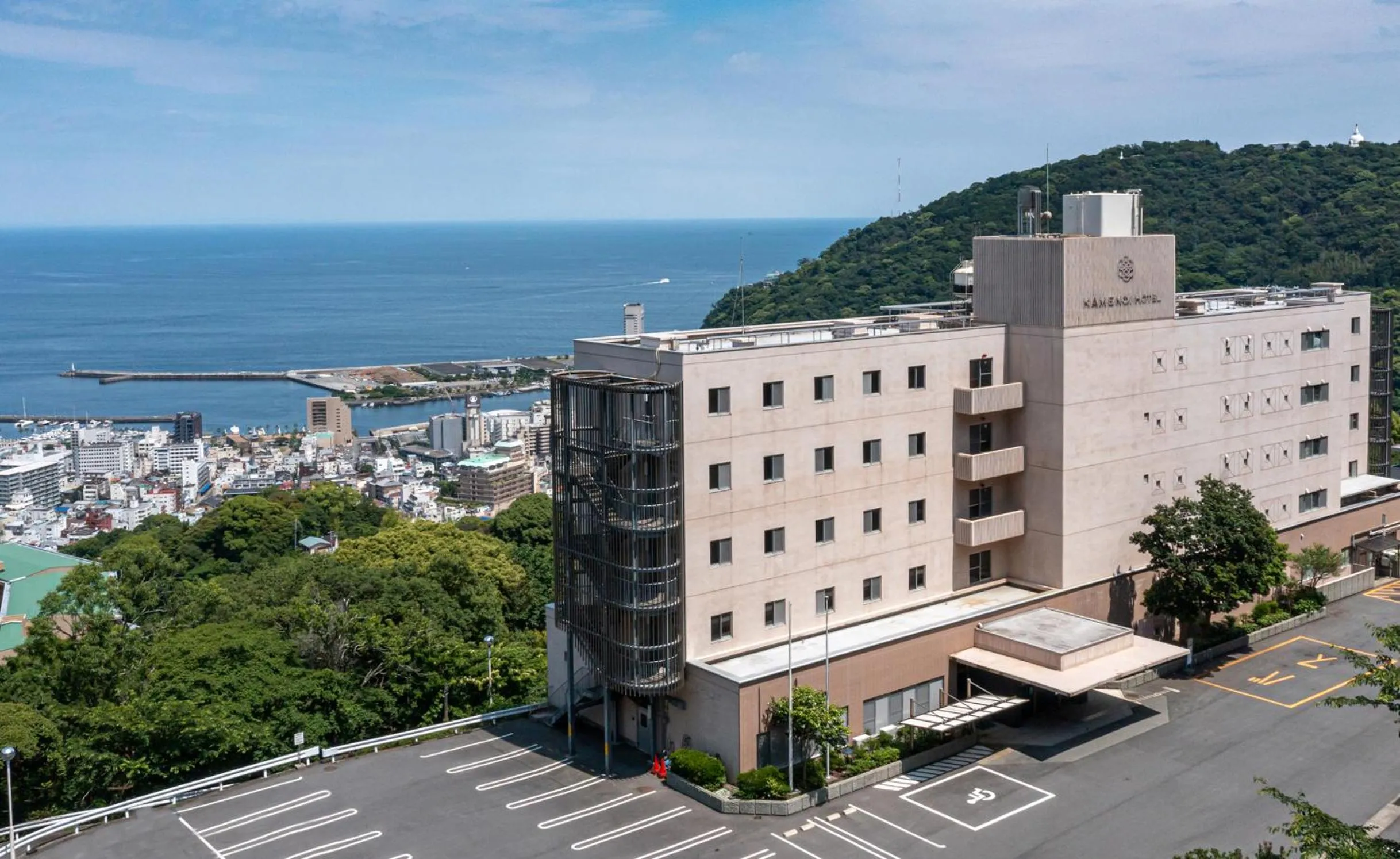 Property building in KAMENOI HOTEL Atami Annex
