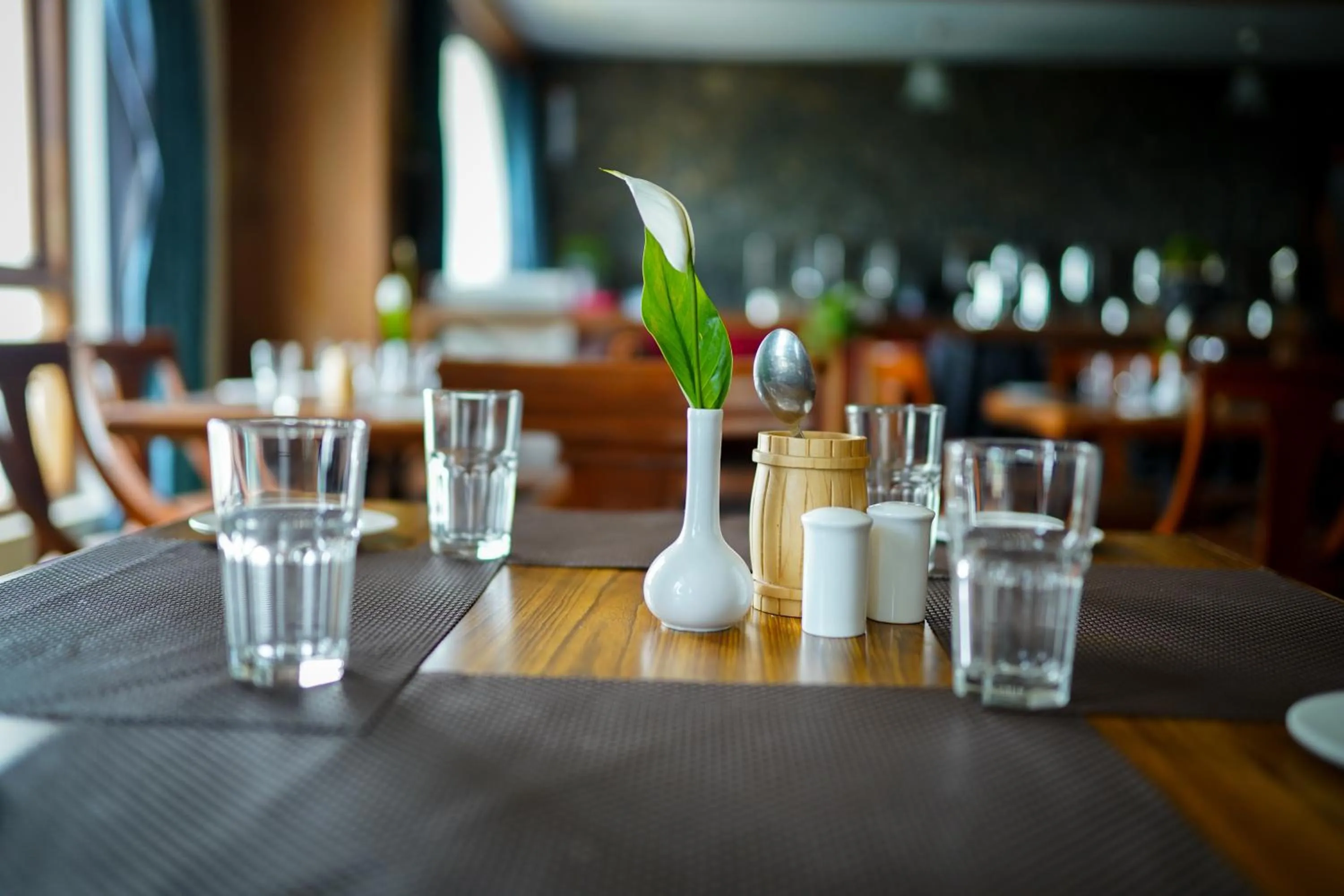 Restaurant/places to eat in La Montana by TGI