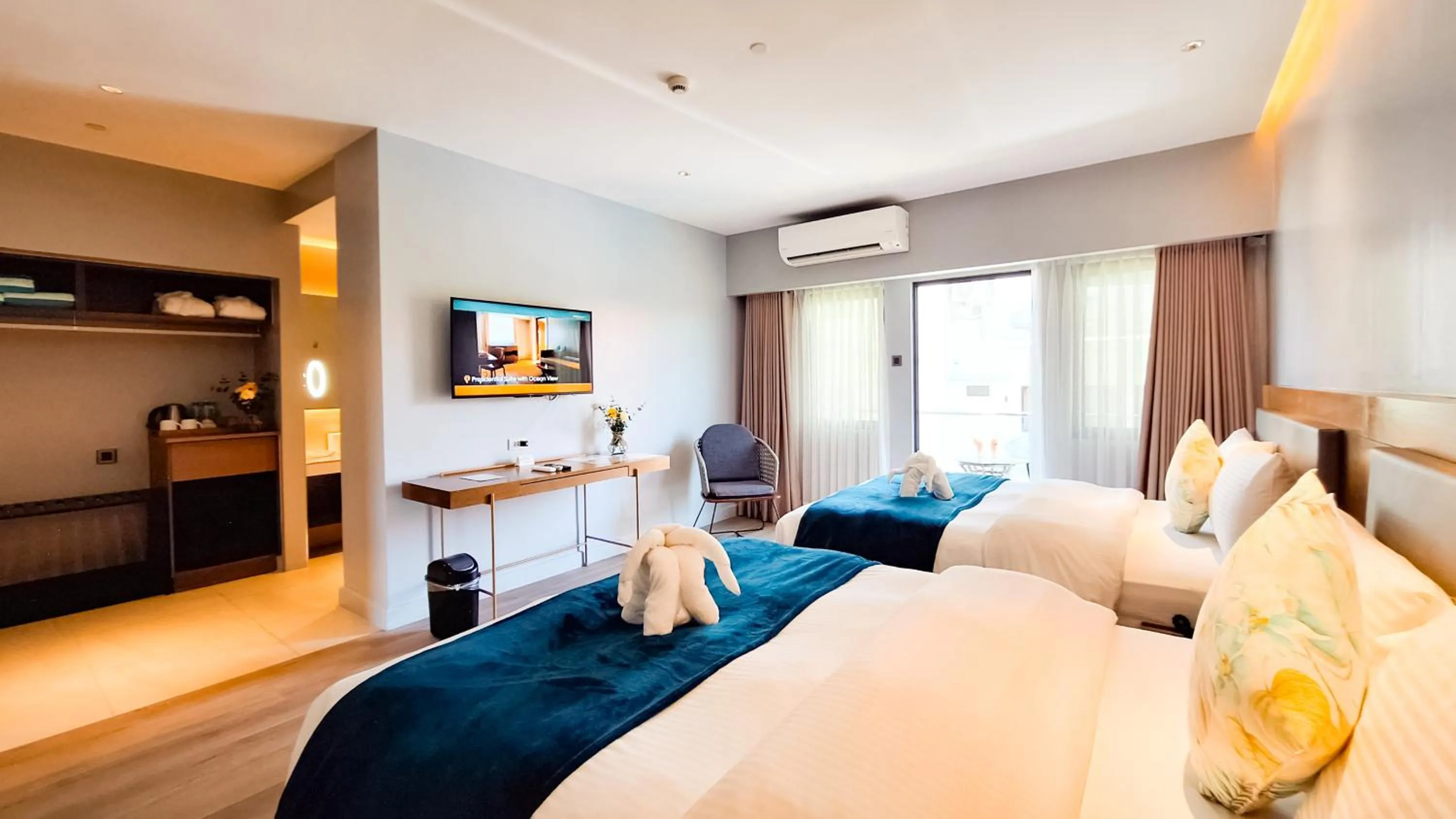 Bedroom, Bed in Pinnacle Boracay