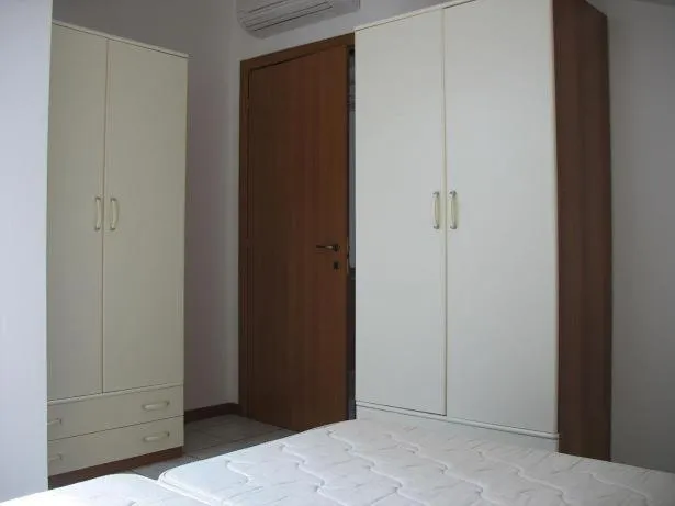 Decorative detail, Bed in Bed & Breakfast Bompadre