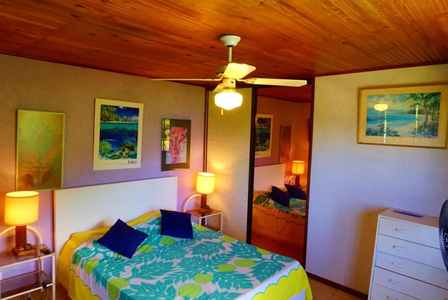 Bed in Villa Vaiana EURL Vaiana Faratea