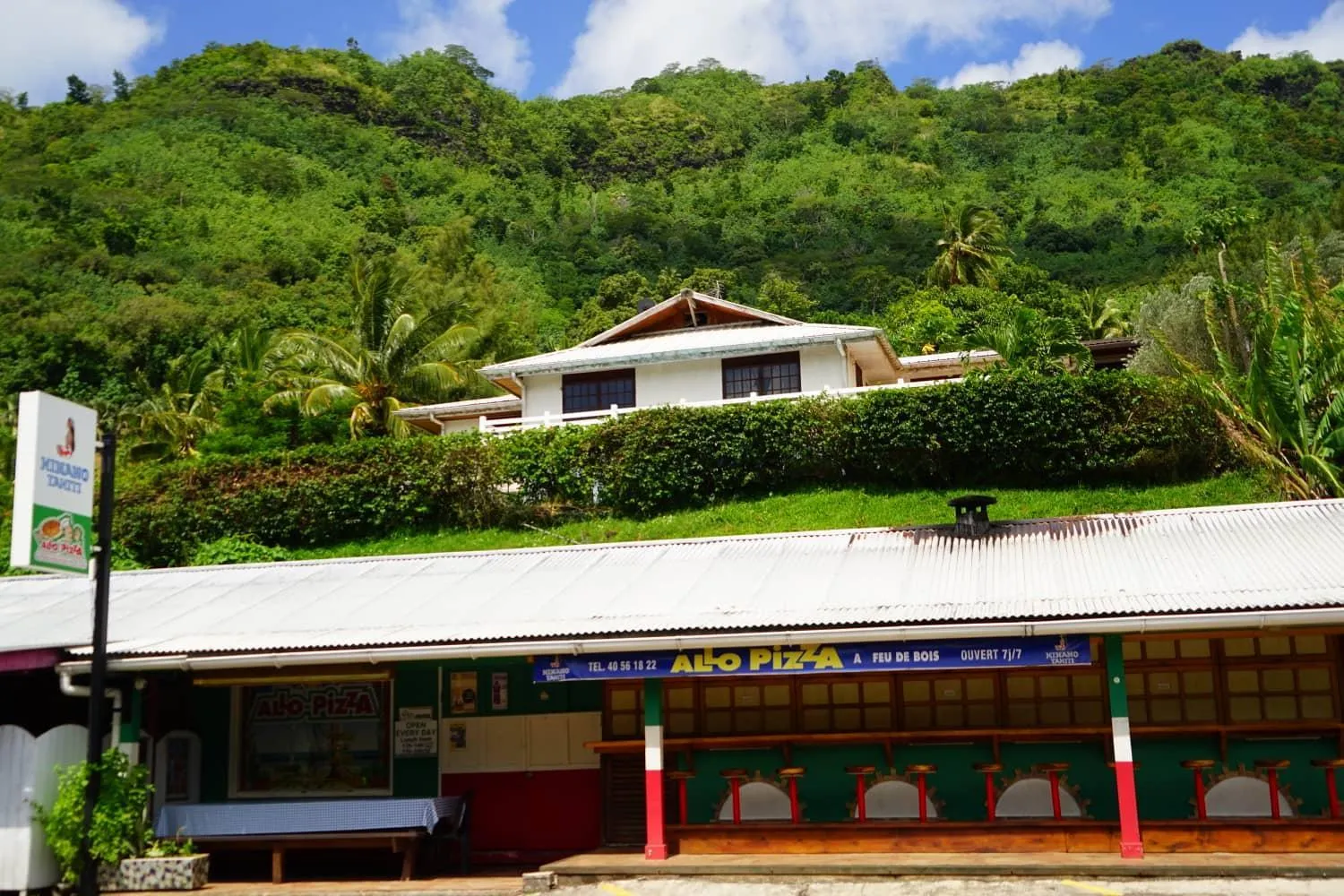 Property building in Villa Vaiana EURL Vaiana Faratea