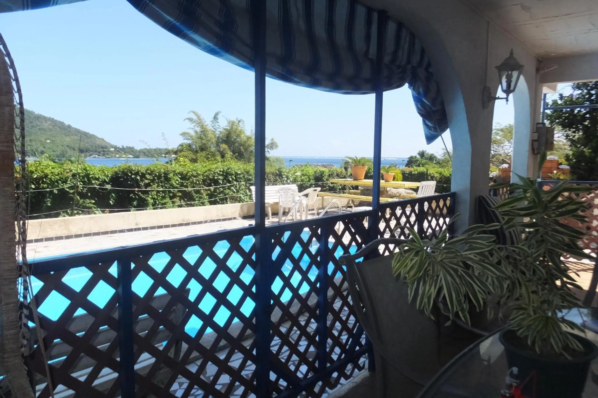Patio in Villa Vaiana EURL Vaiana Faratea
