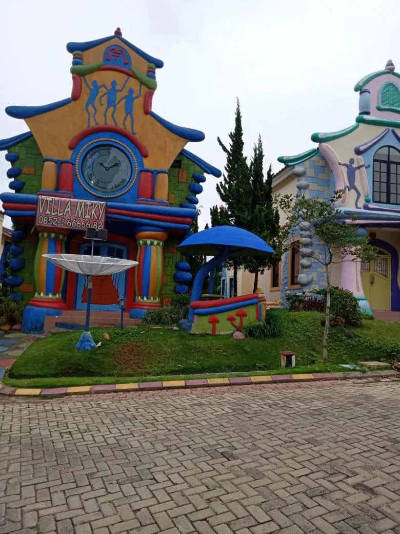 Villa Miky Kota Bunga Puncak Cianjur Bogor