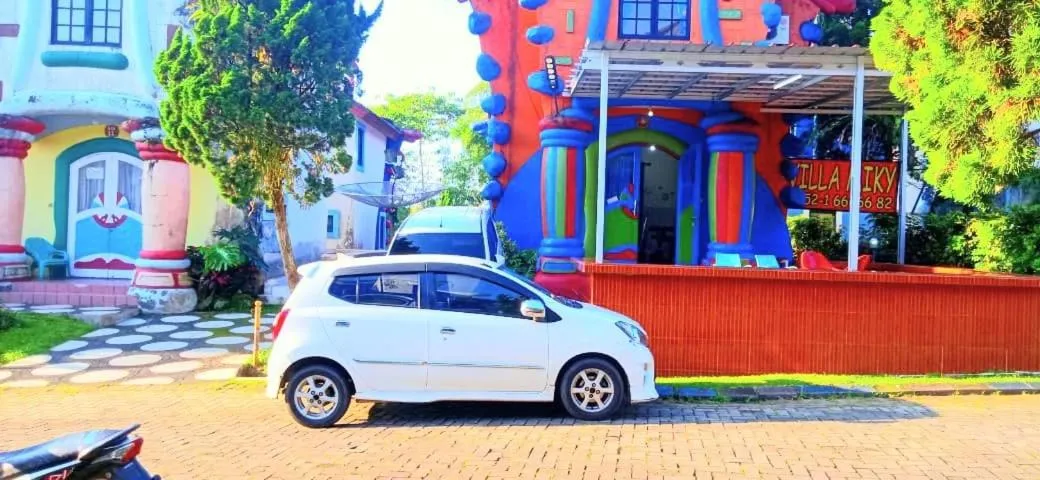 Villa Miky Kota Bunga Puncak Cianjur Bogor