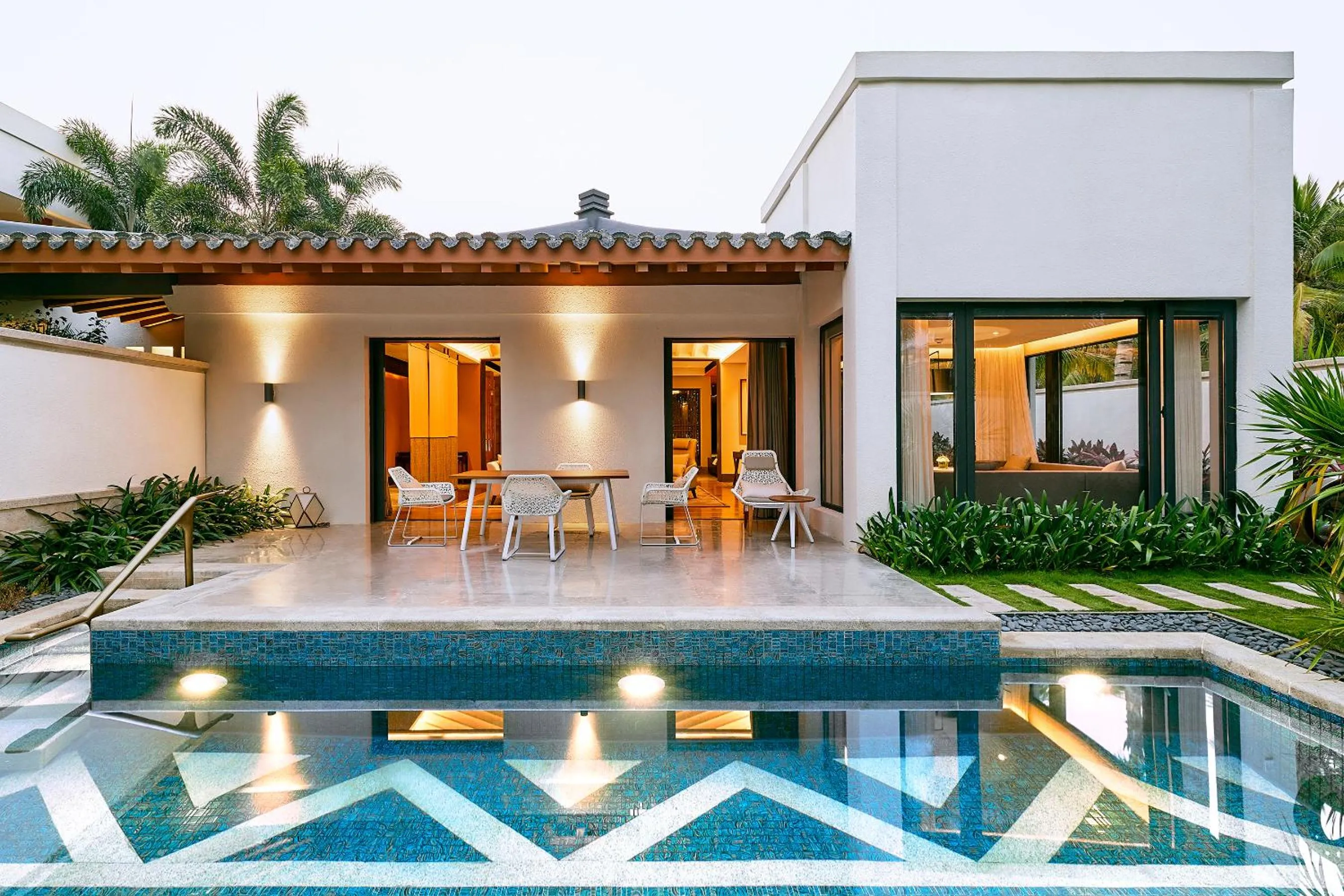 Pool view in Capella Tufu Bay, Hainan