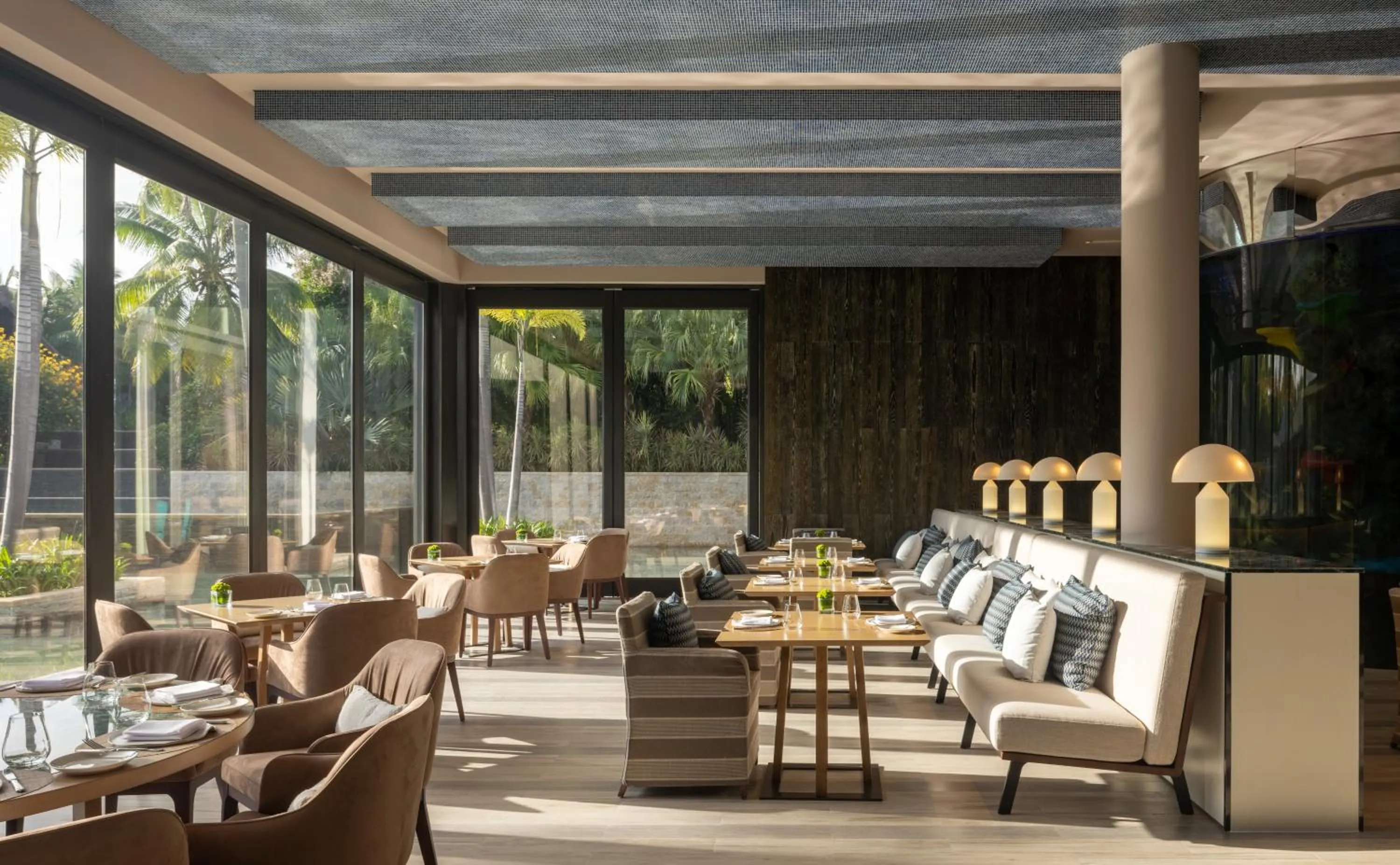 Restaurant/places to eat in Capella Tufu Bay, Hainan