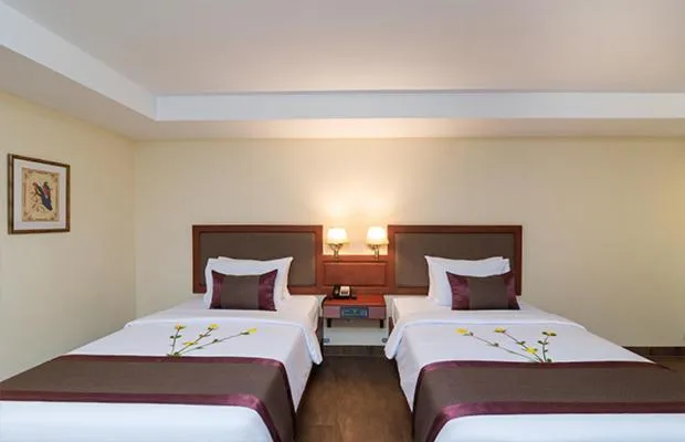 Bed in Hotel De La Renaissance