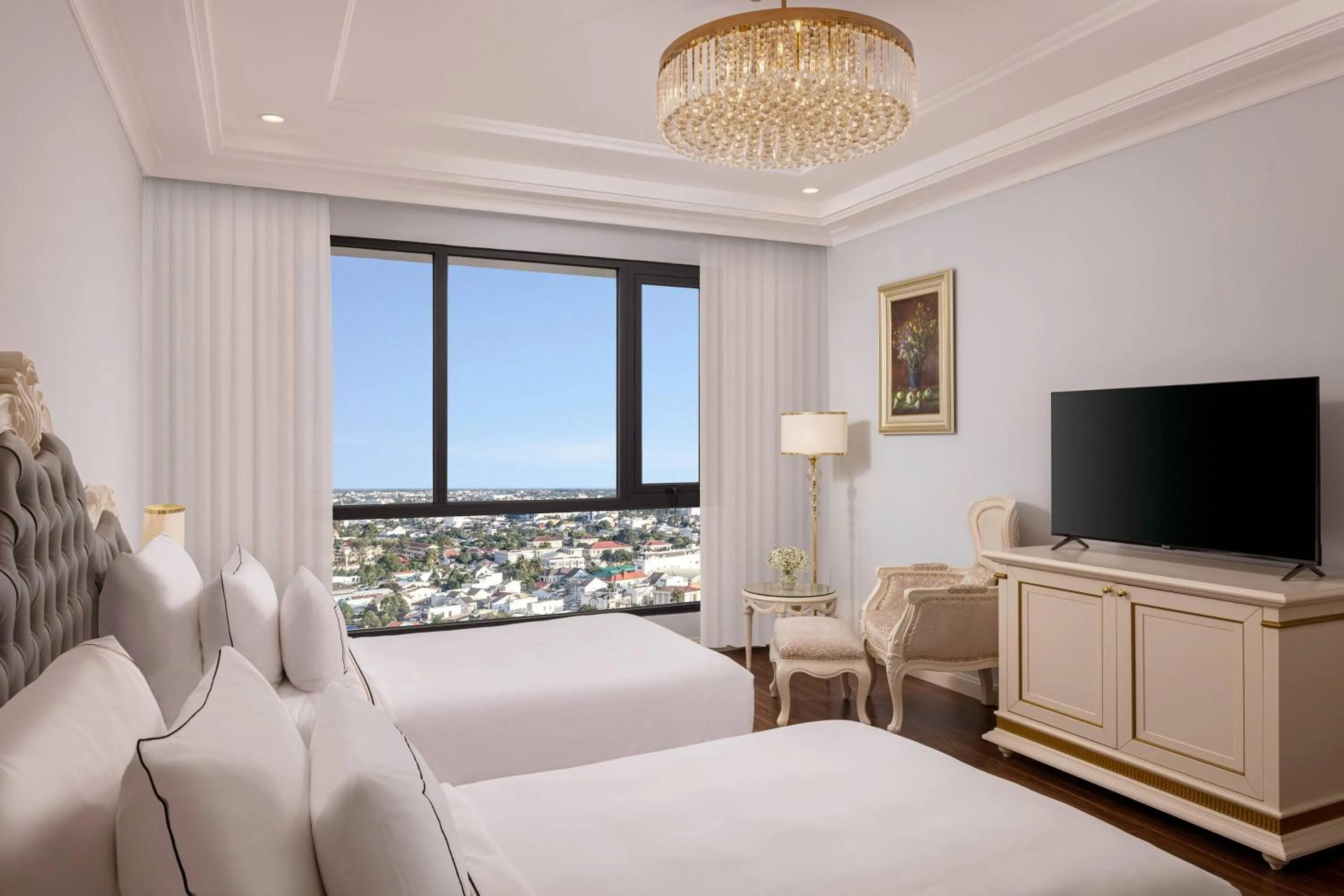 Property building, Bed in Meliá Vinpearl Phu Ly