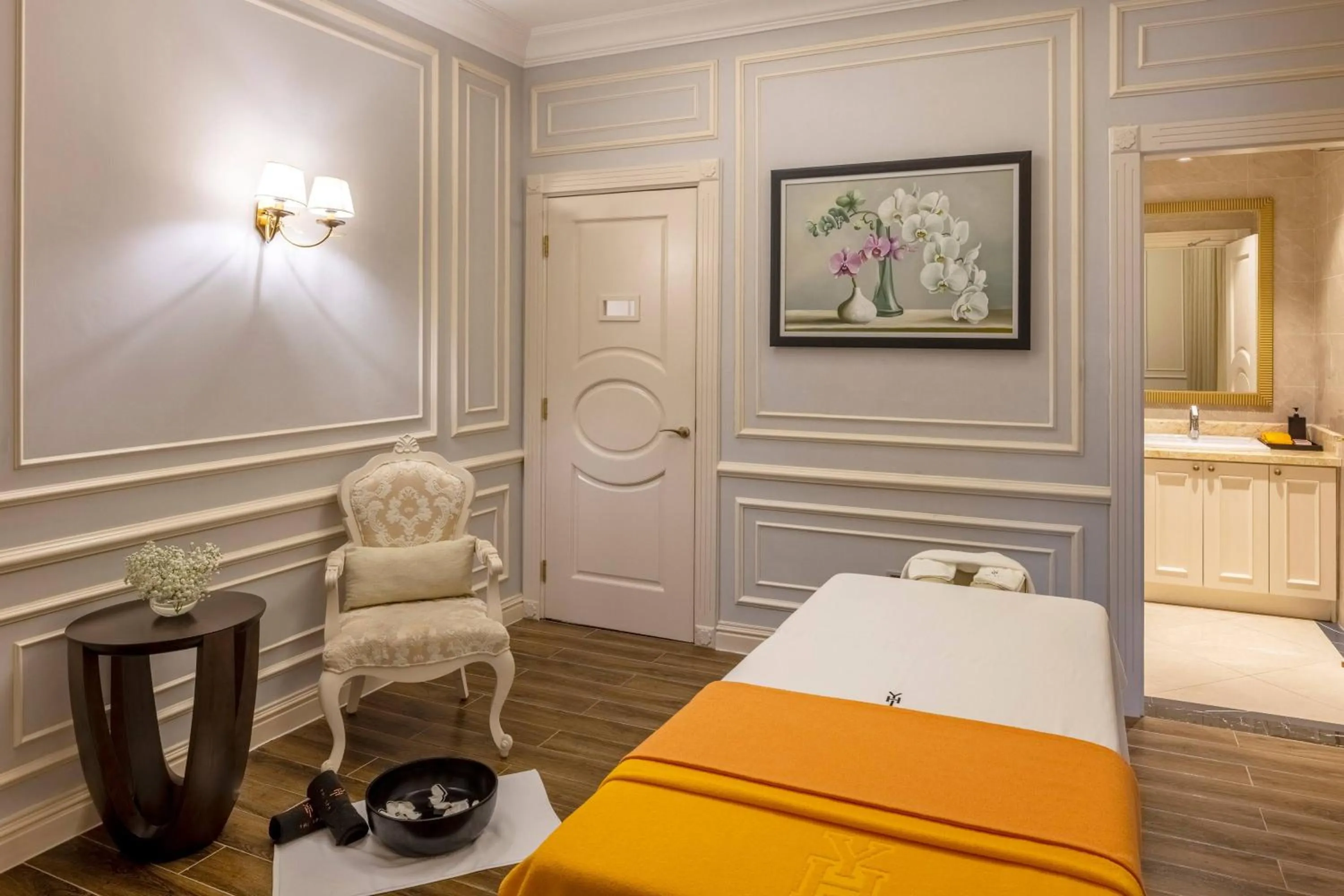 Bed in Meliá Vinpearl Phu Ly