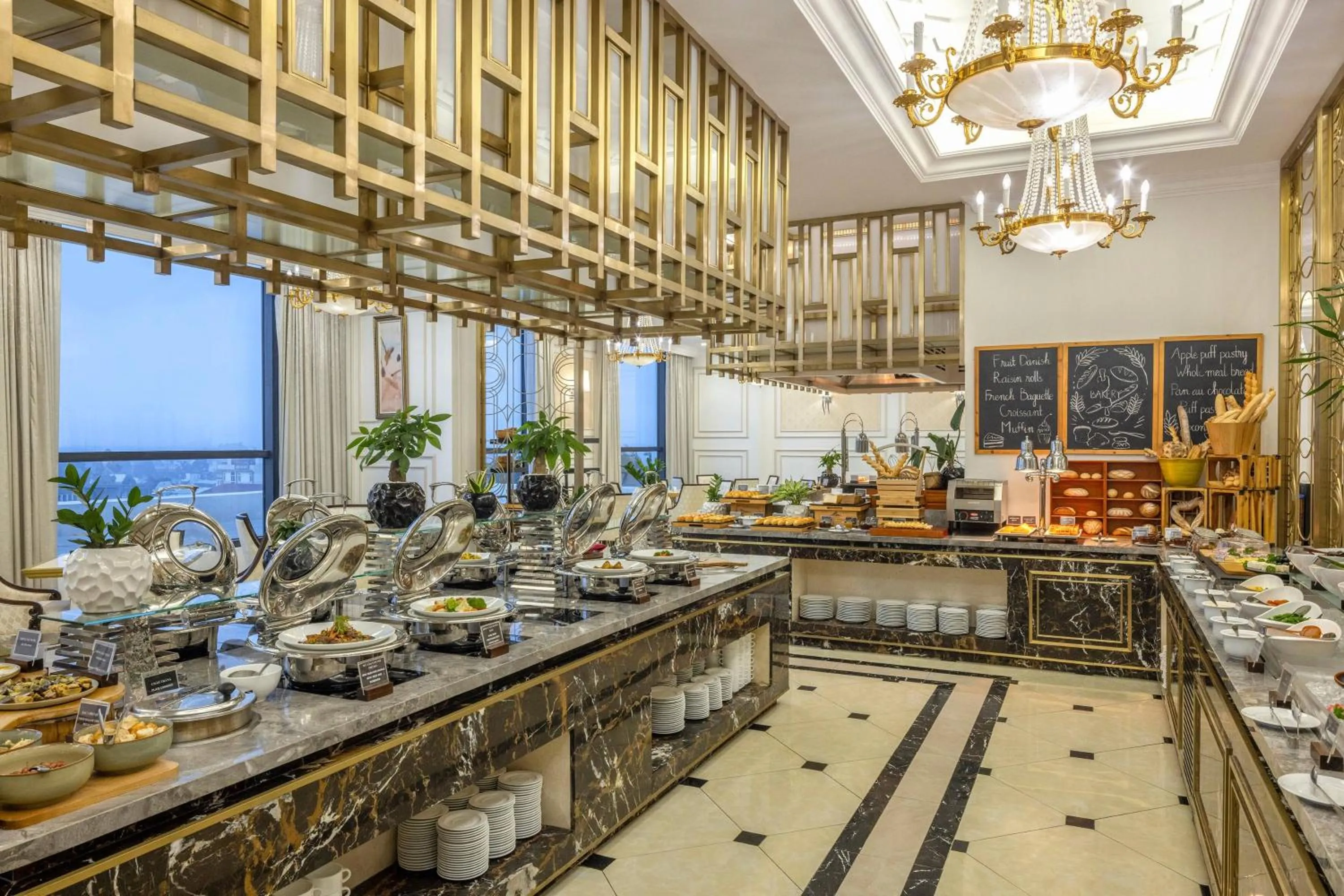 Restaurant/places to eat in Meliá Vinpearl Tay Ninh