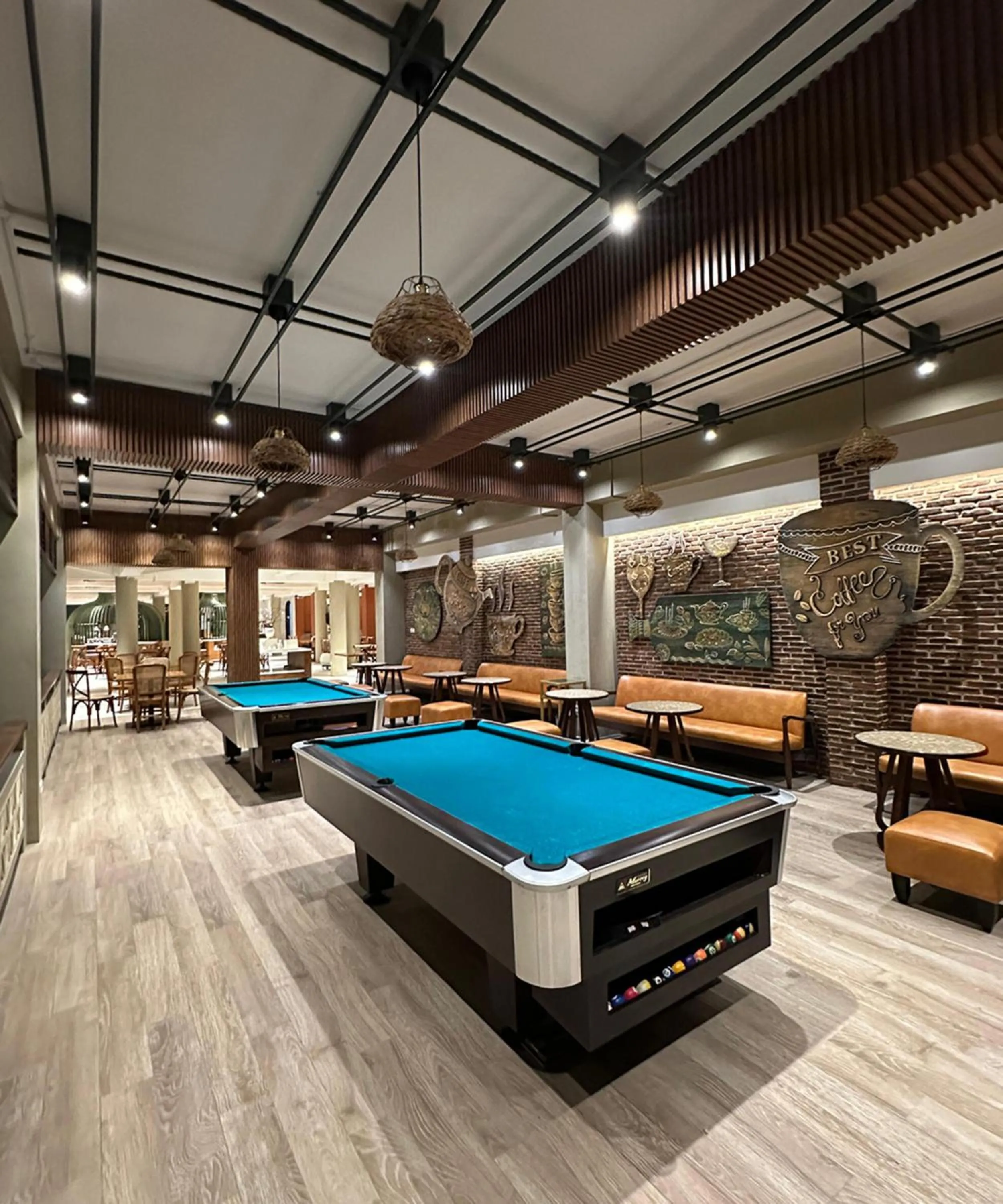 Billiard in Mutiara Carita Cottages