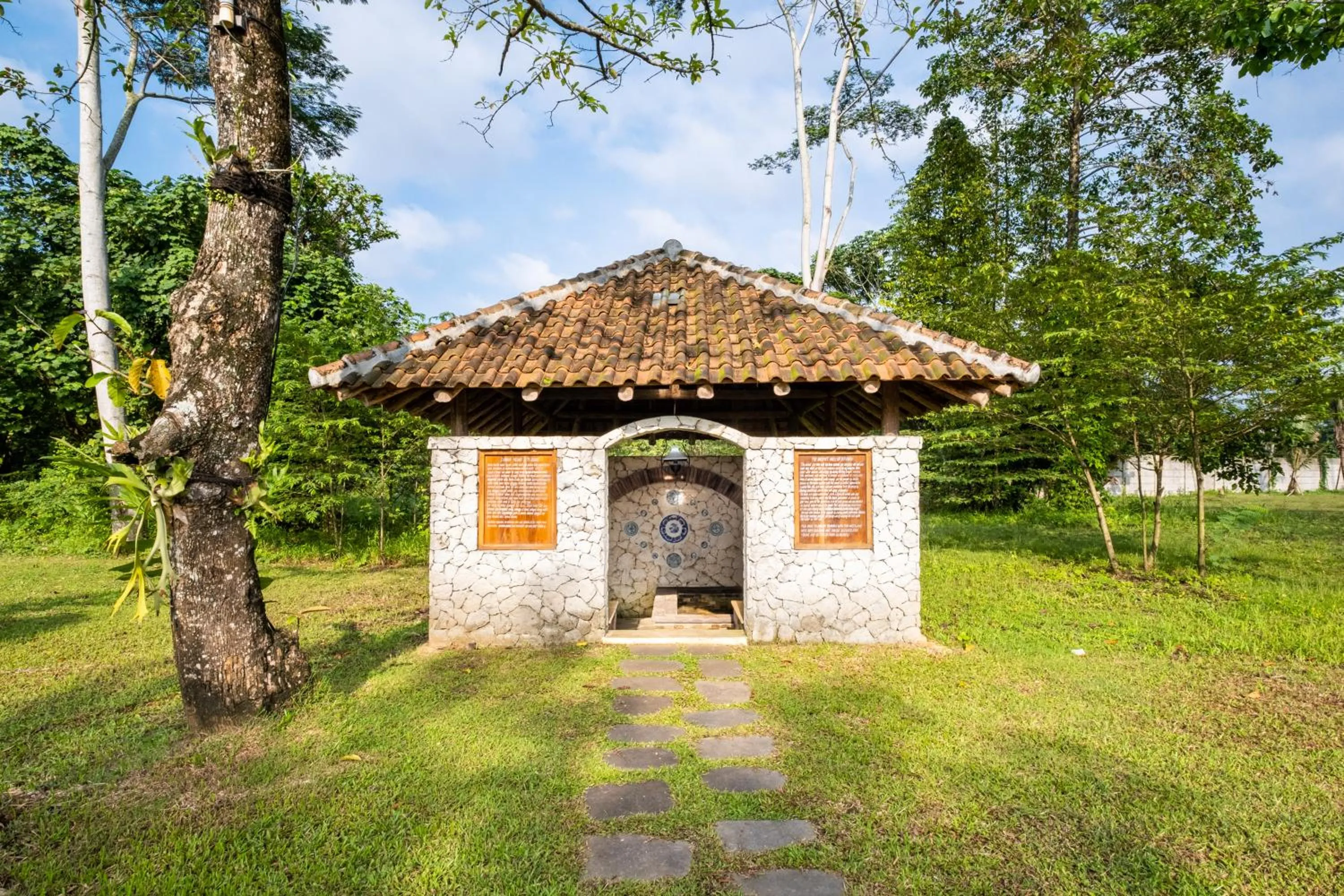 Landmark view in Mutiara Carita Cottages