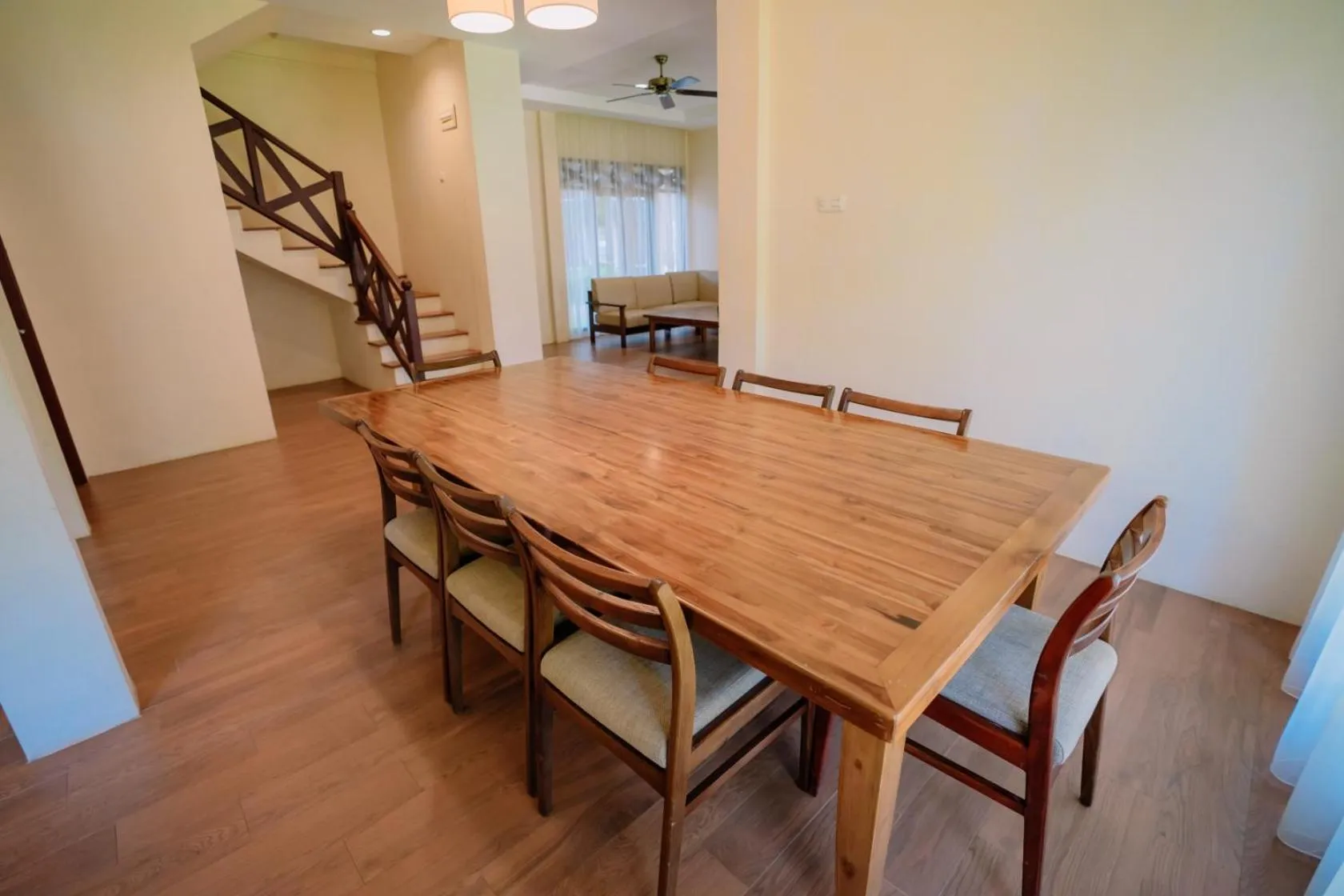 Dining area in Mutiara Carita Cottages