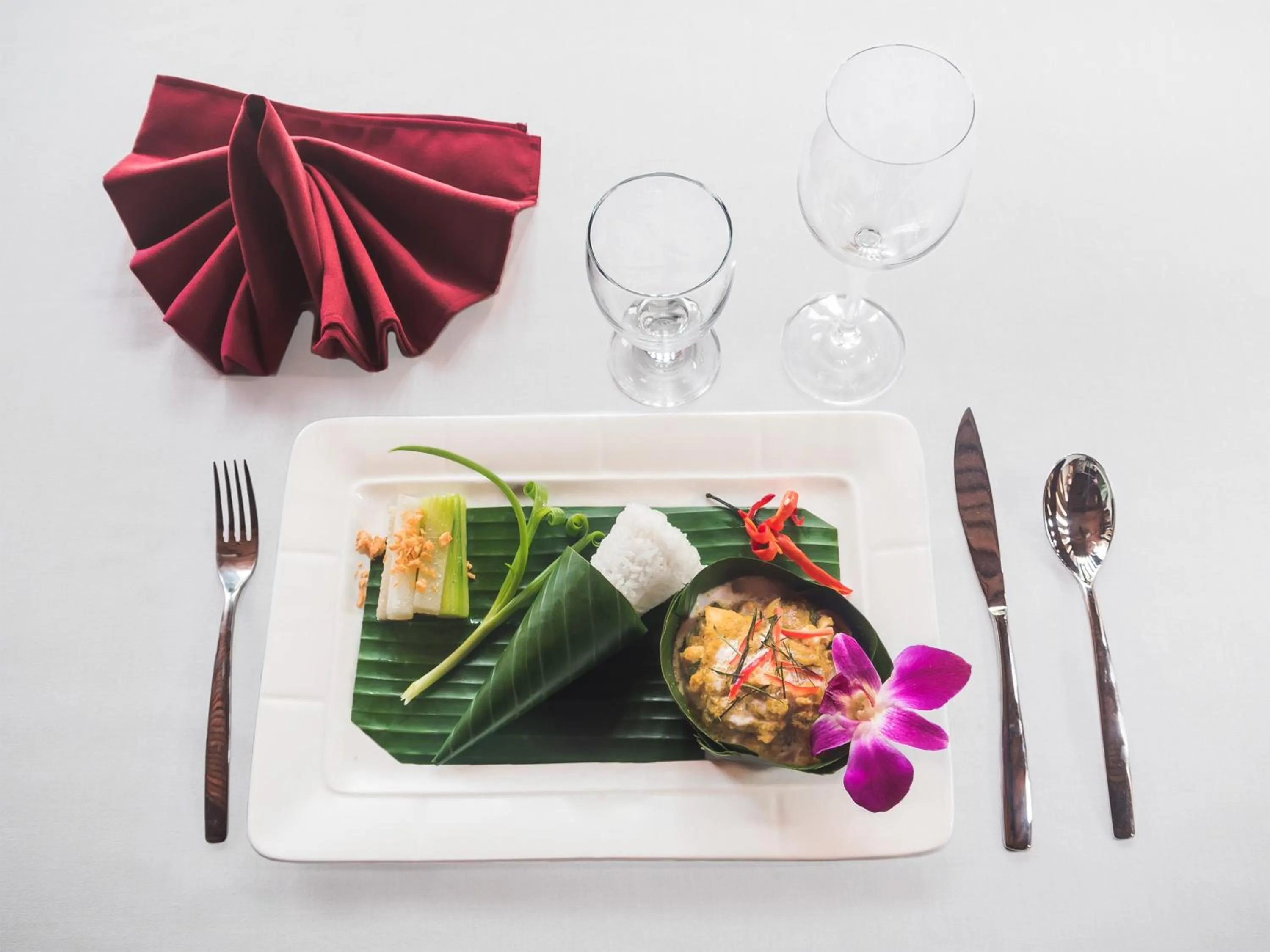 Food in Cheata Residence