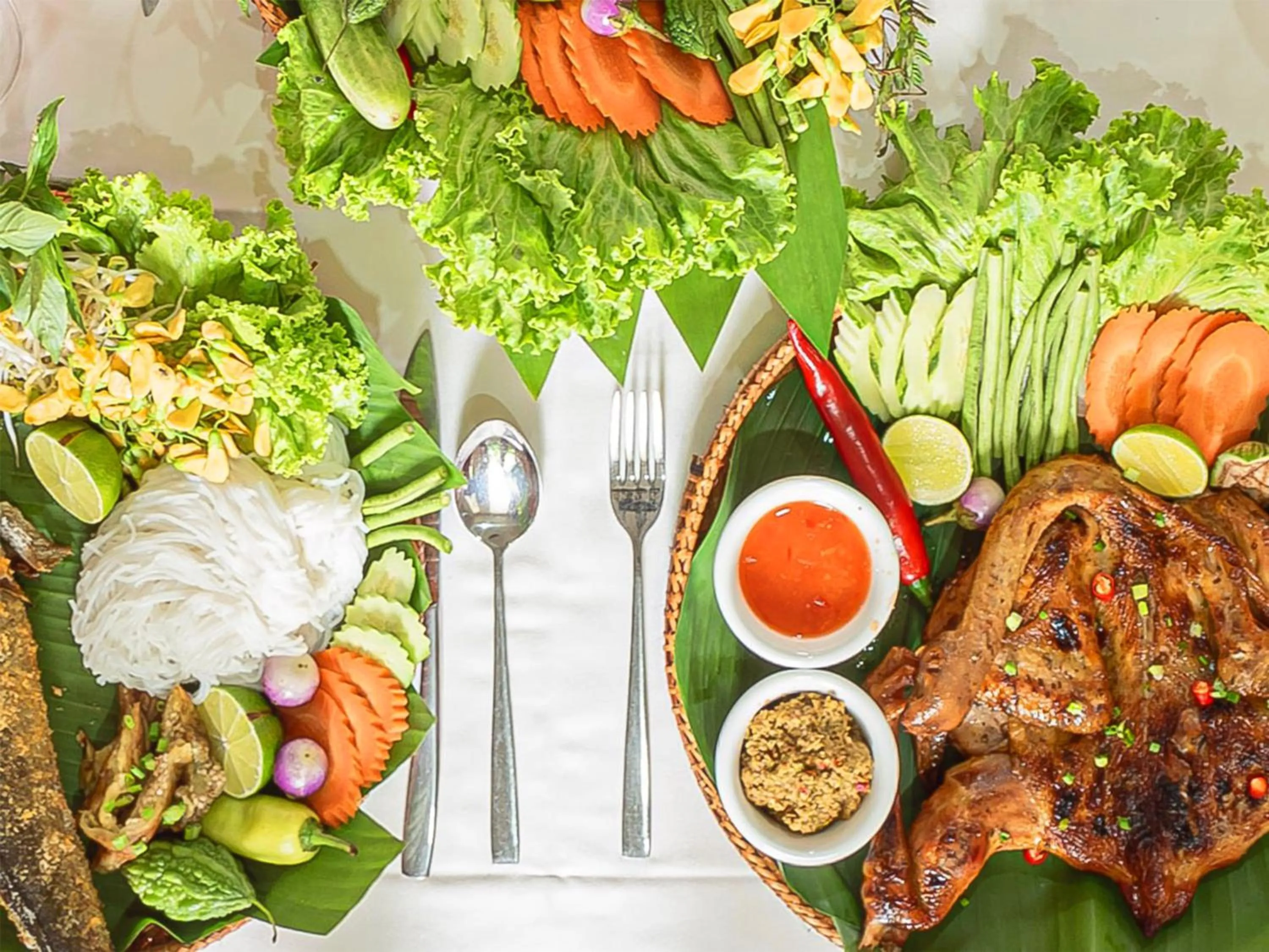 Food in Cheata Residence