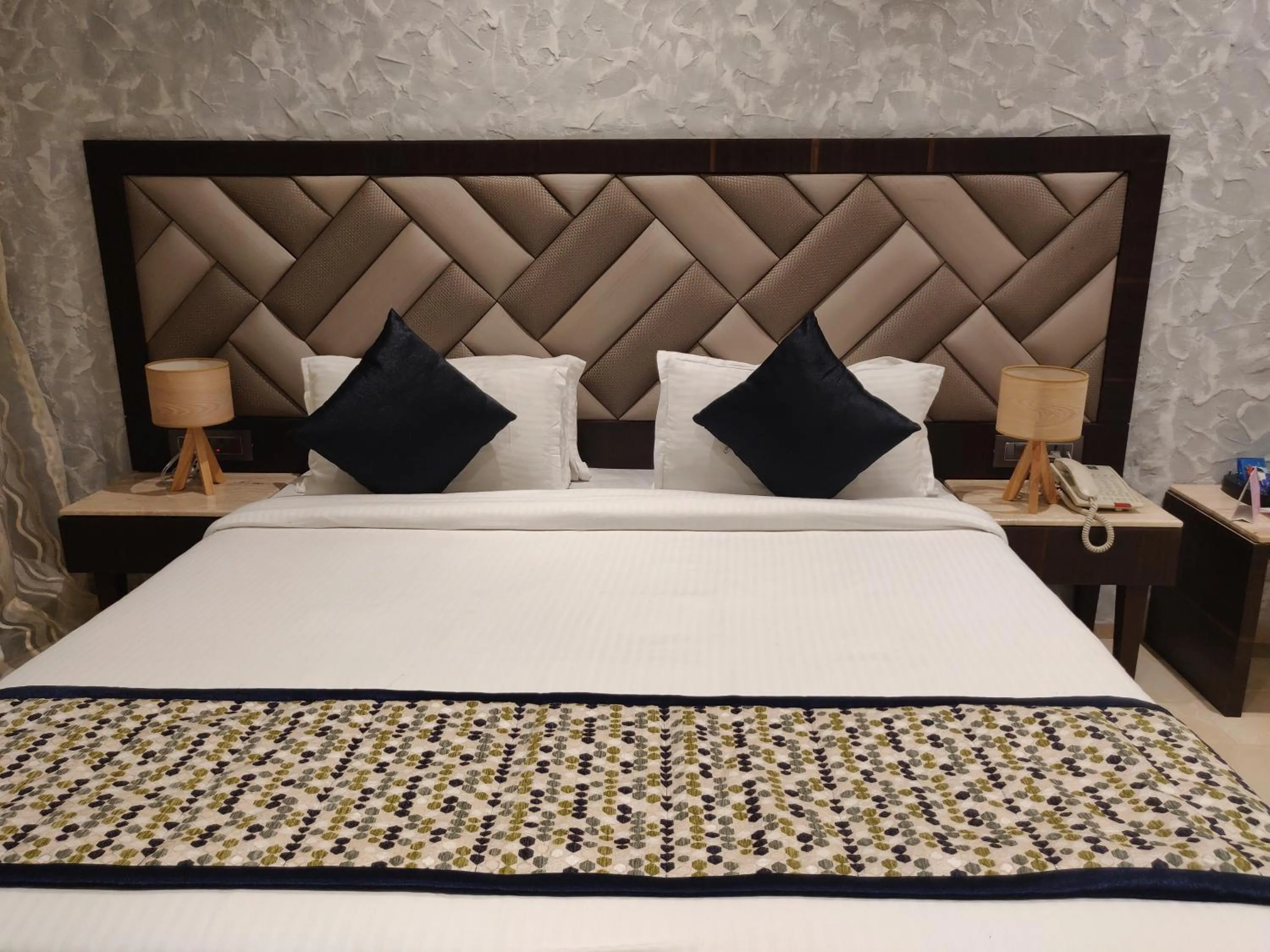 Bedroom, Bed in Meritas Countryside Resort Lonavala